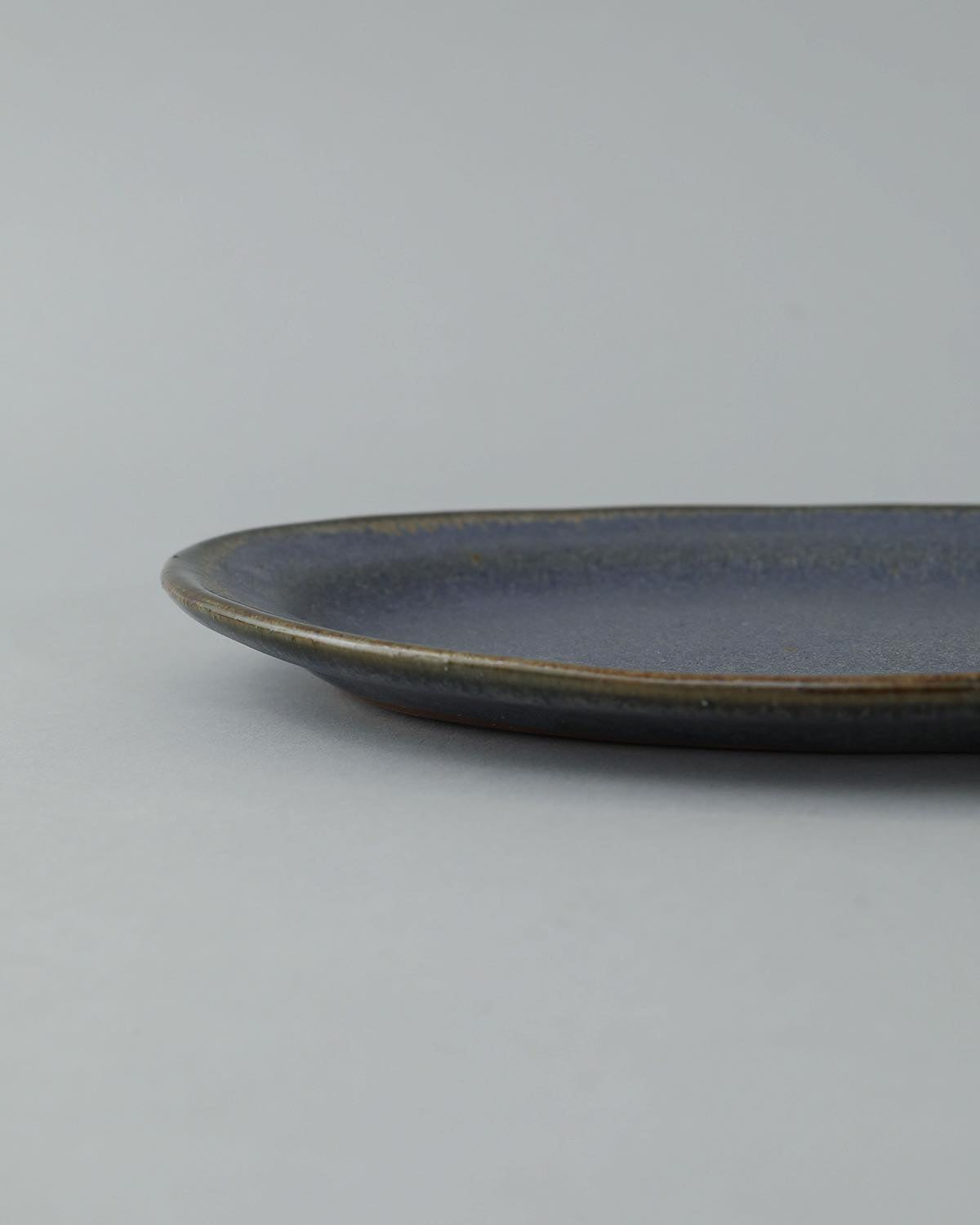 COBALT GLAZE OVAL PLATE M