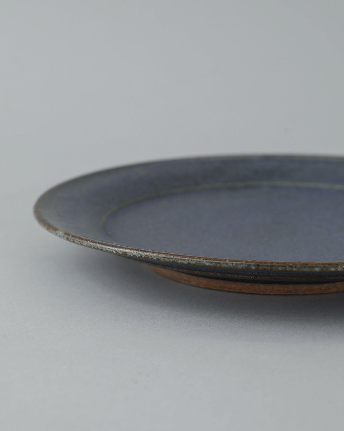 COBALT GLAZE RIM PLATE M