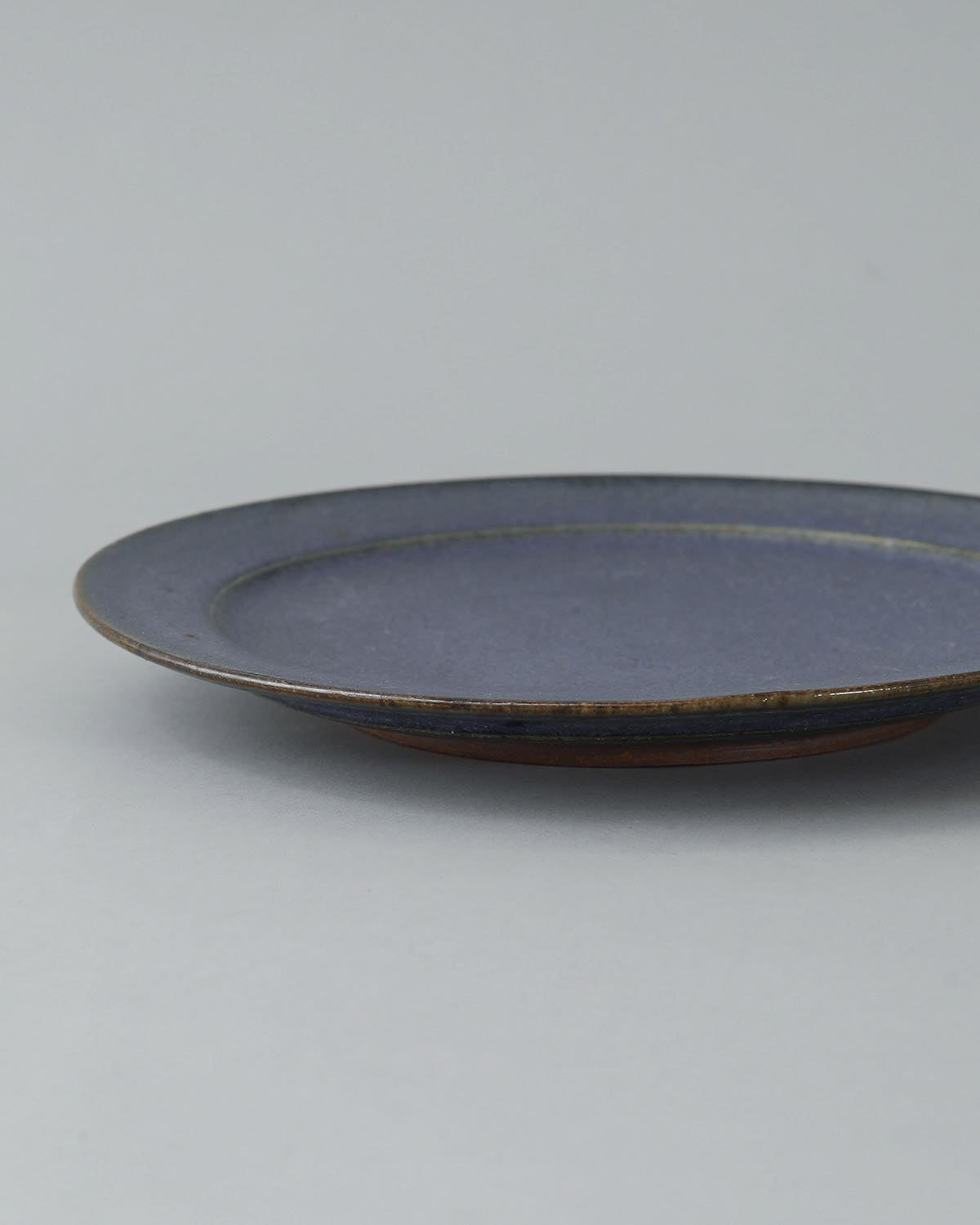 COBALT GLAZE RIM PLATE L