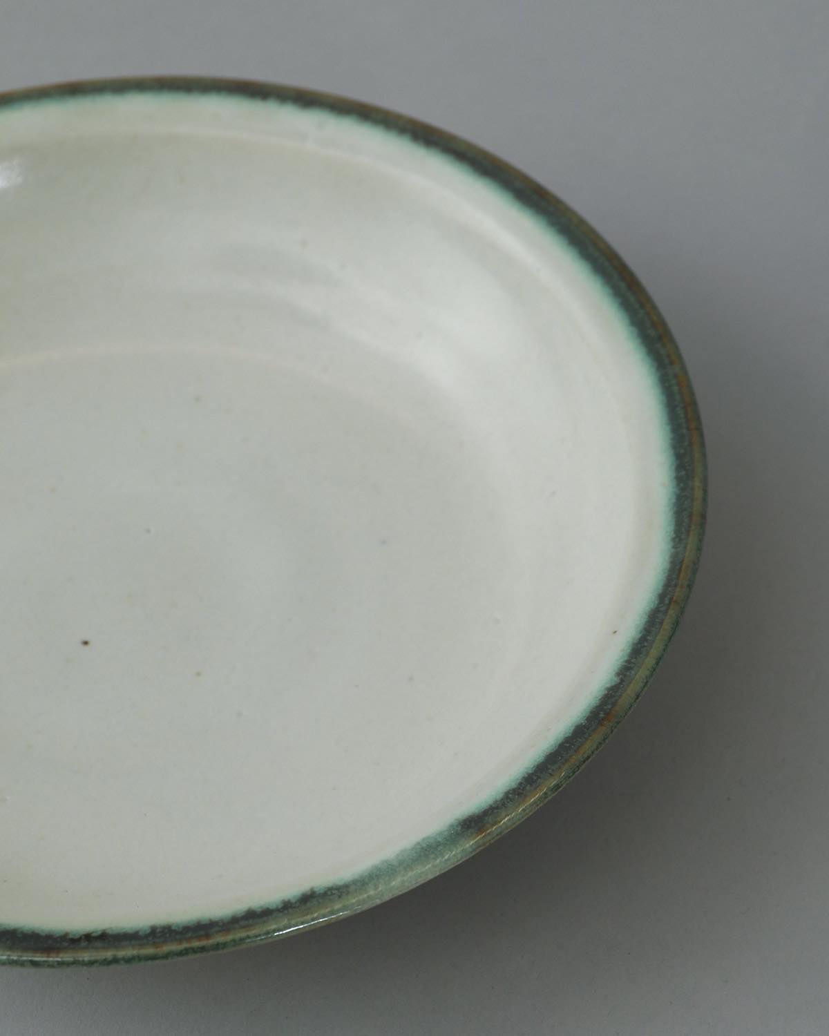 WHITE MATTE SOUP DISH SHALLOW BOWL