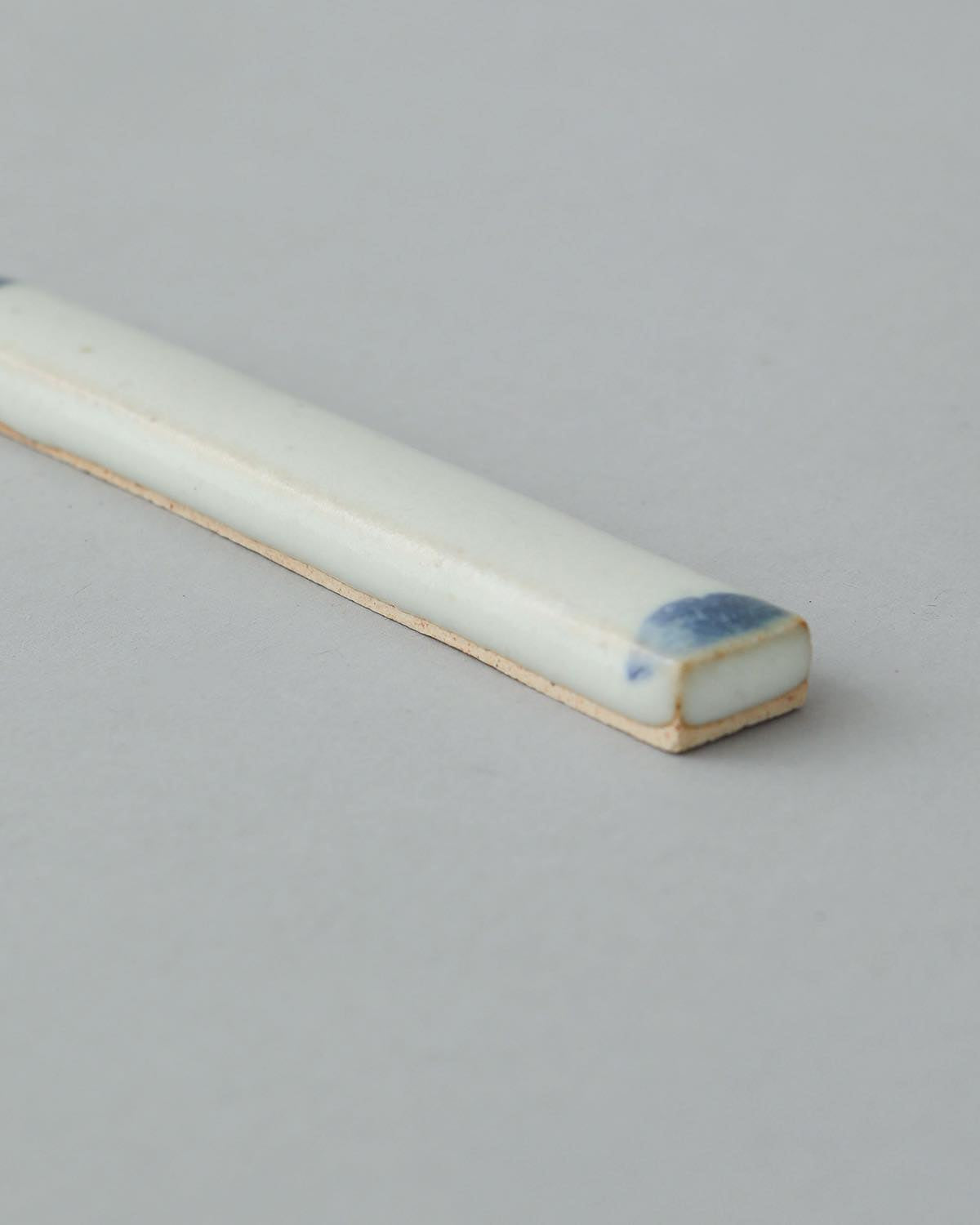 白マット カトラリーレスト