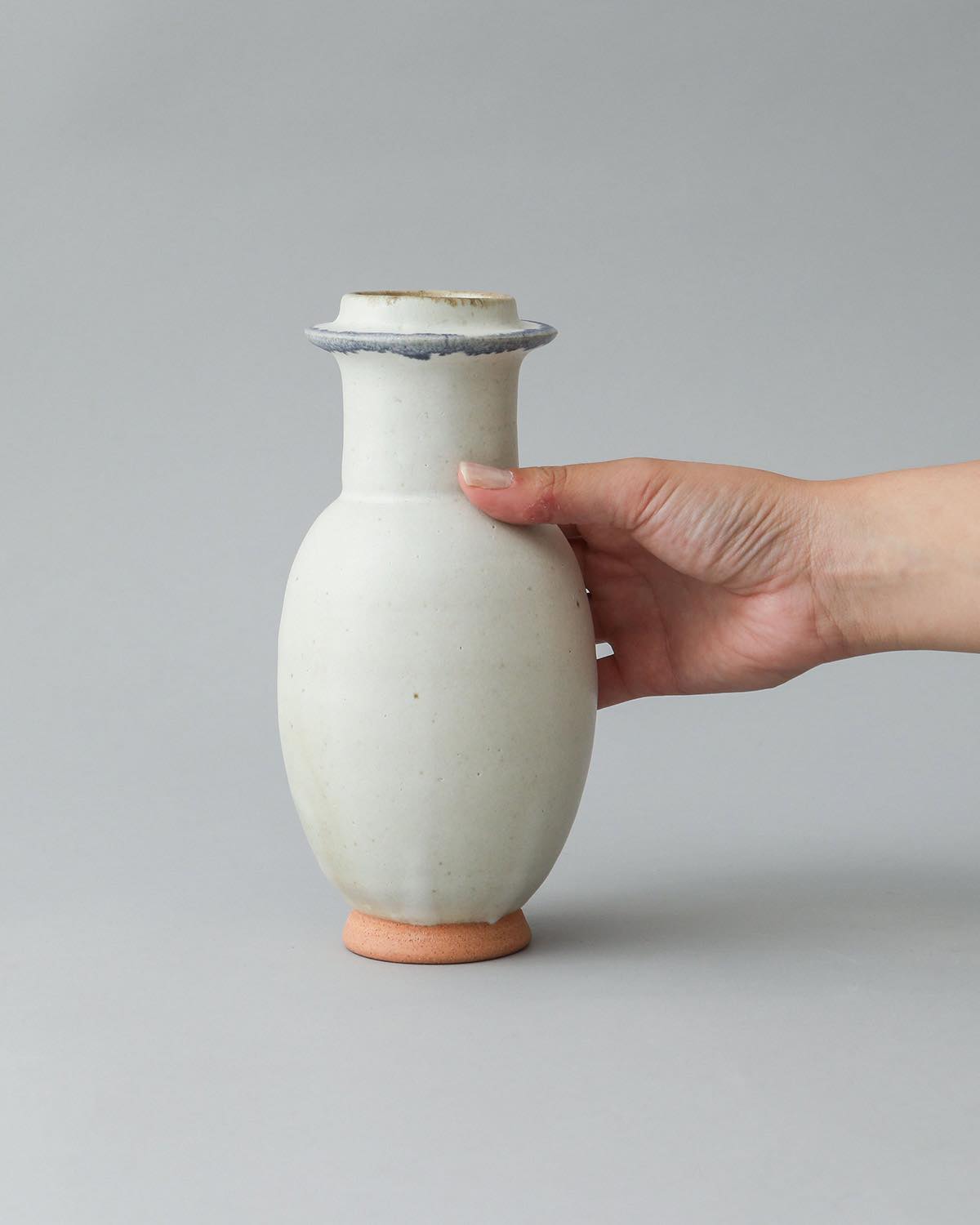 VASE WHITE MATTE