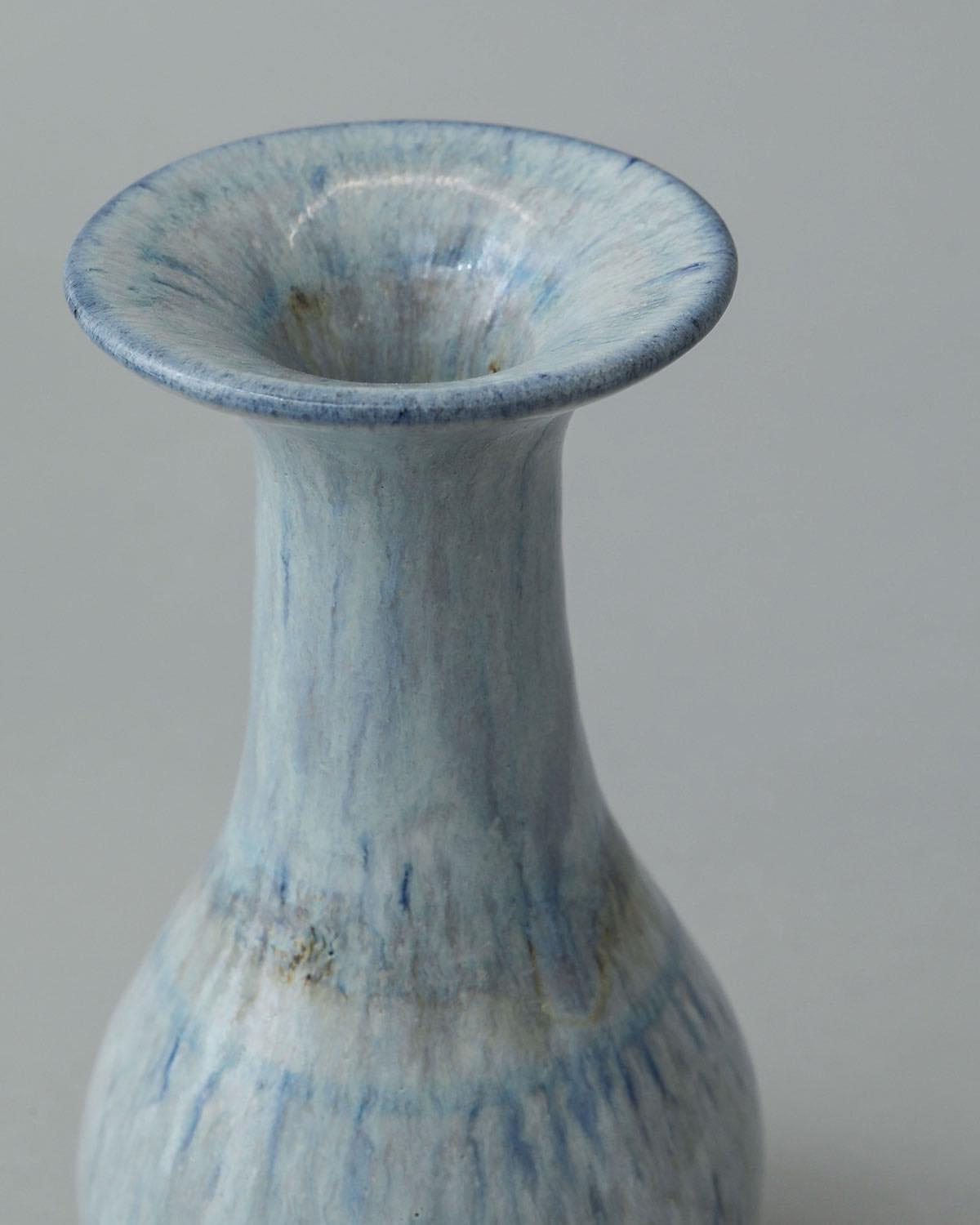 VASE LIGHT BLUE DRIPPING