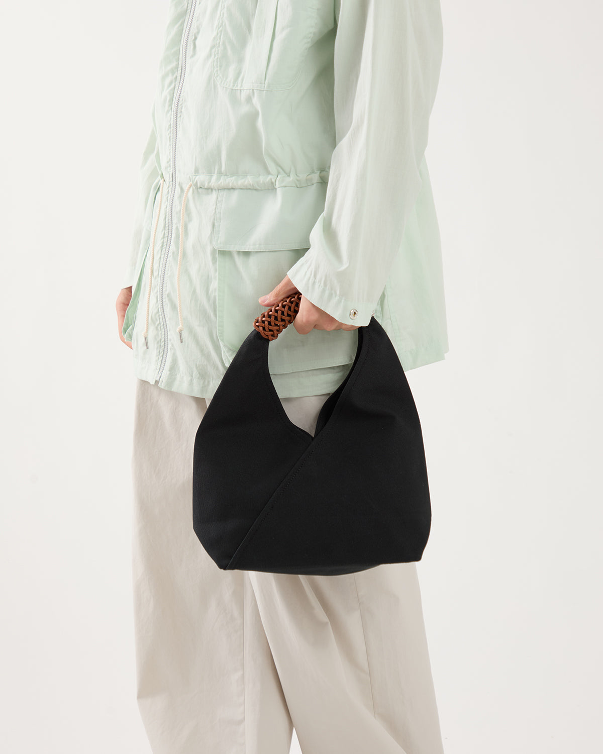 WOVEN TRIANGLE BAG 36 - CANVAS