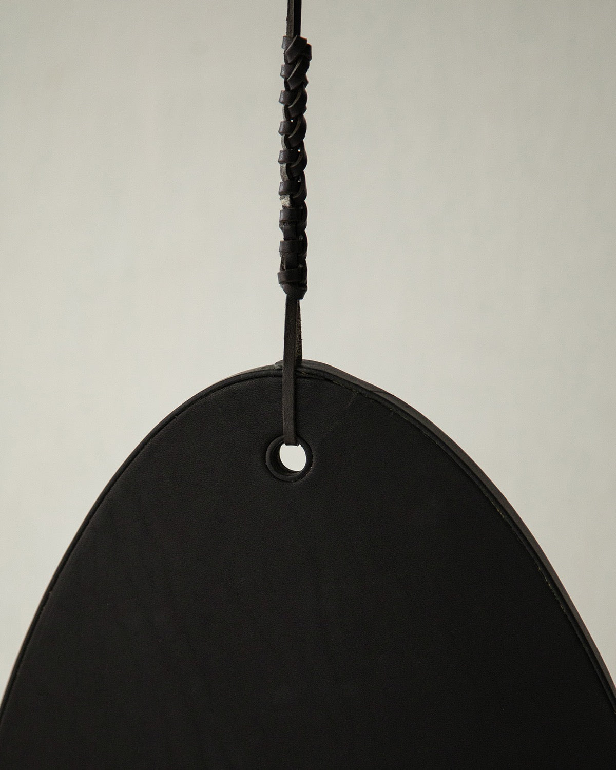 WOVEN PEBBLE MIRROR 45