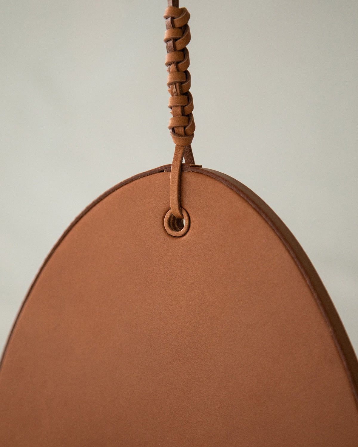WOVEN PEBBLE MIRROR 26
