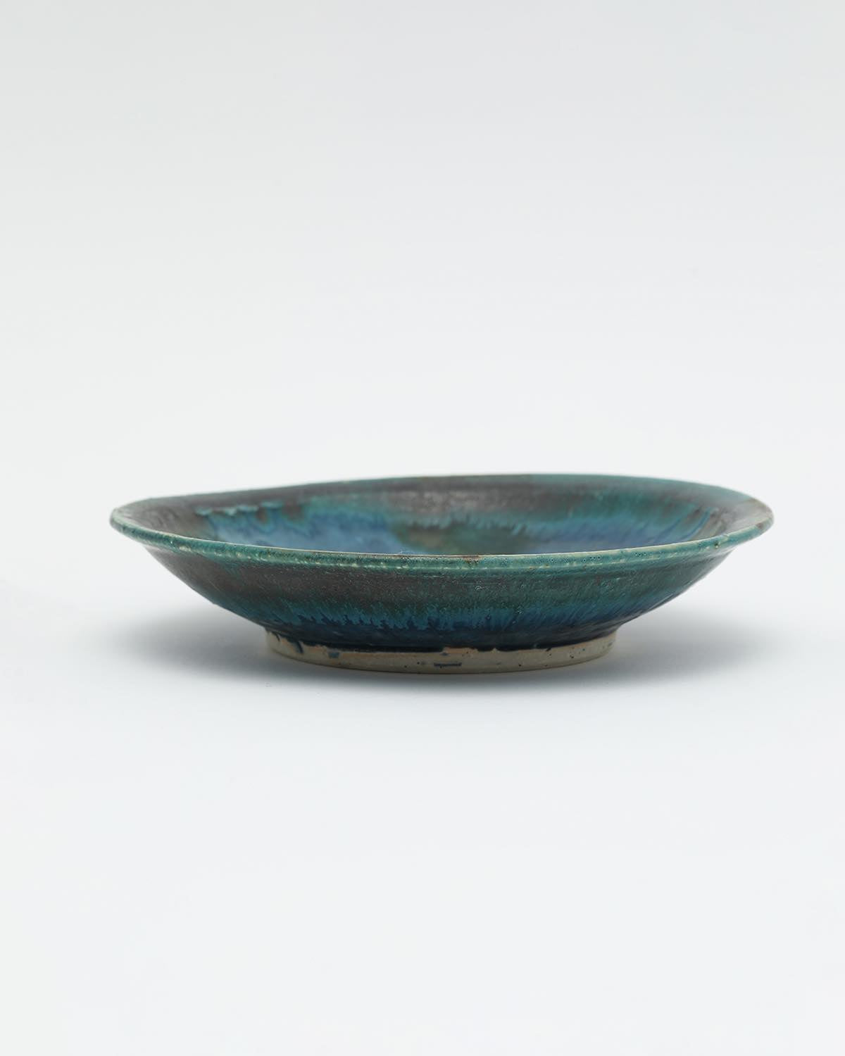 MEDIUM BOWL –  BLUE GLAZE SCENERY