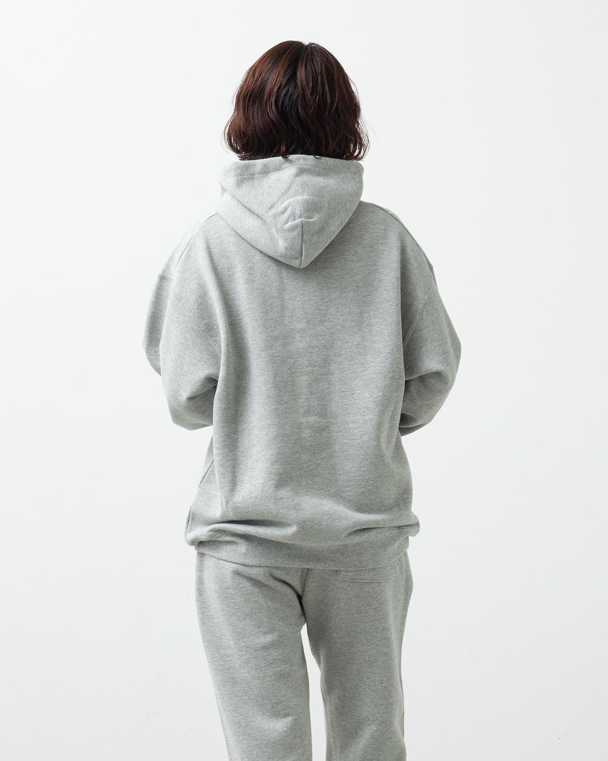 HEAVY HOODED SWEATSHIRT