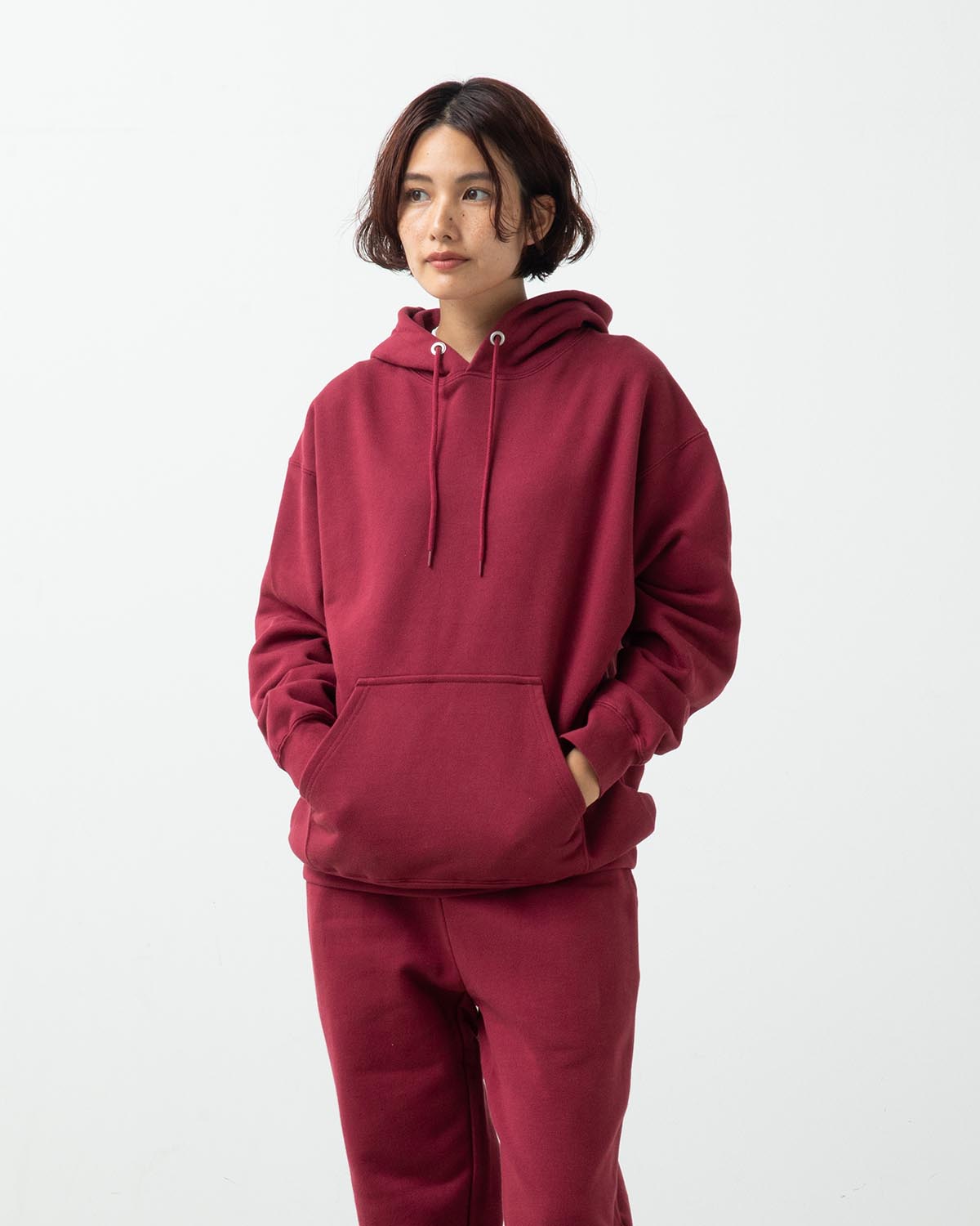 HEAVY HOODED SWEATSHIRT