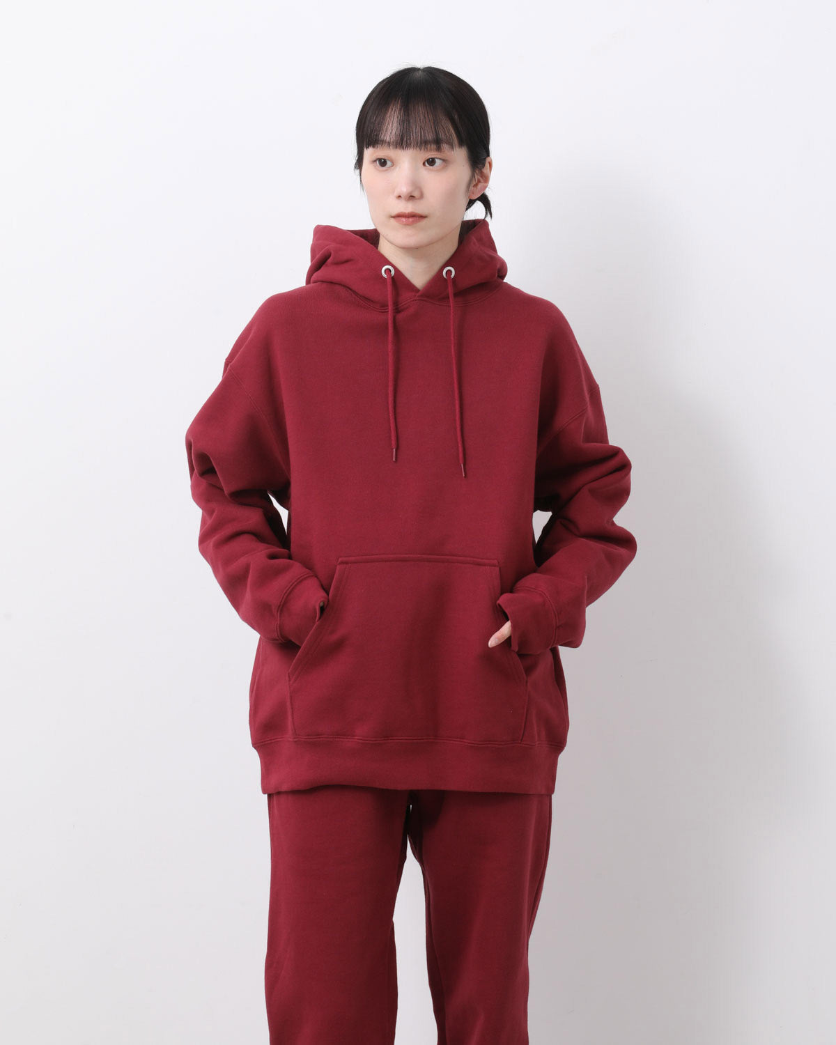 HEAVY HOODED SWEATSHIRT