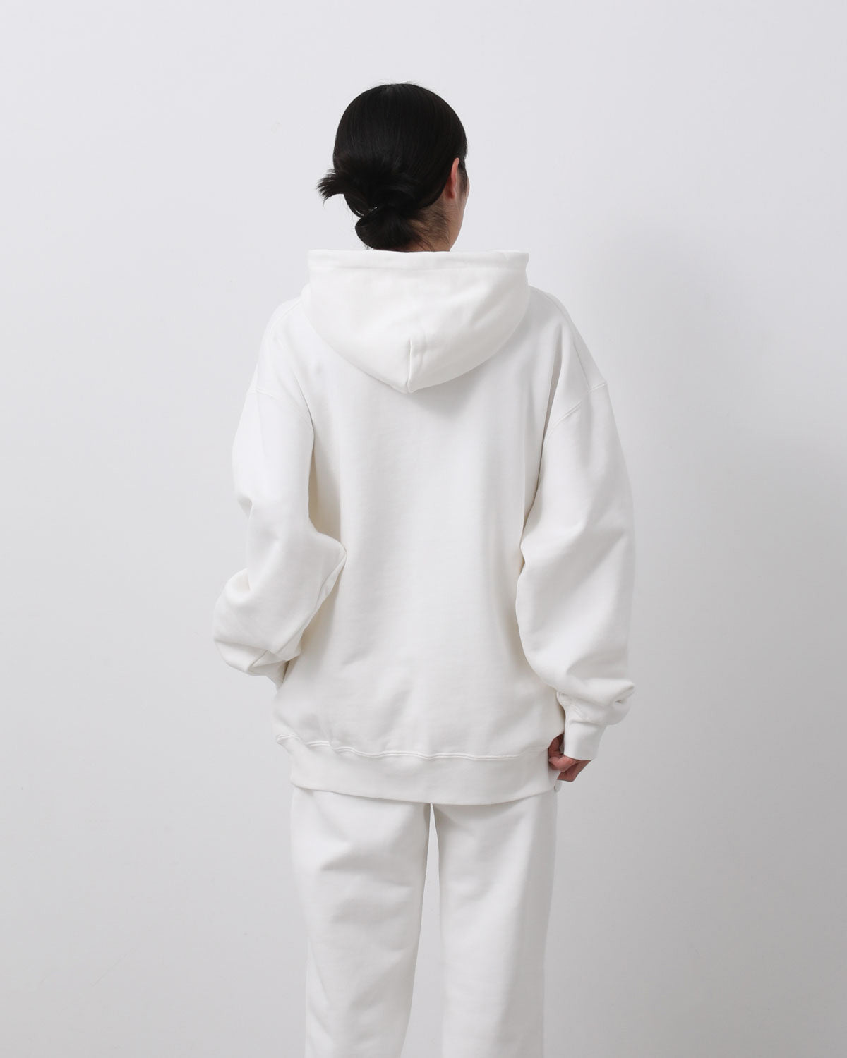 HEAVY HOODED SWEATSHIRT - SEAM POCKET