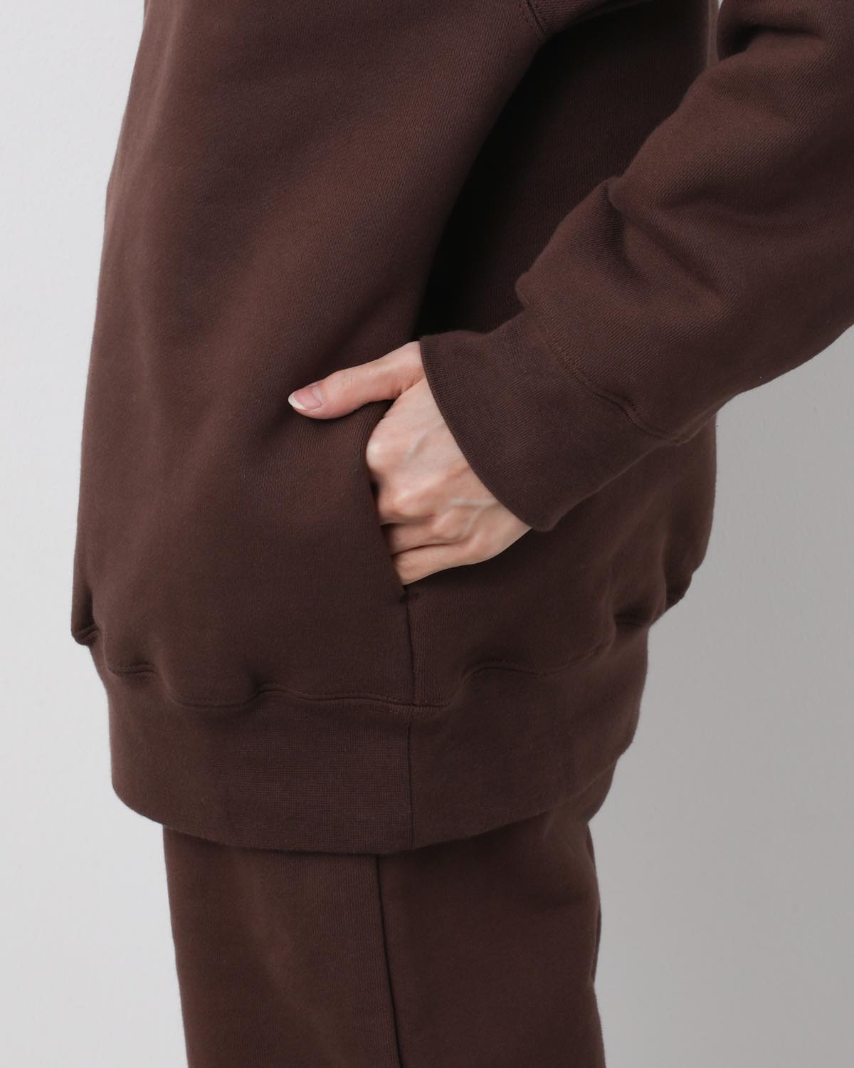 HEAVY HOODED SWEATSHIRT - SEAM POCKET