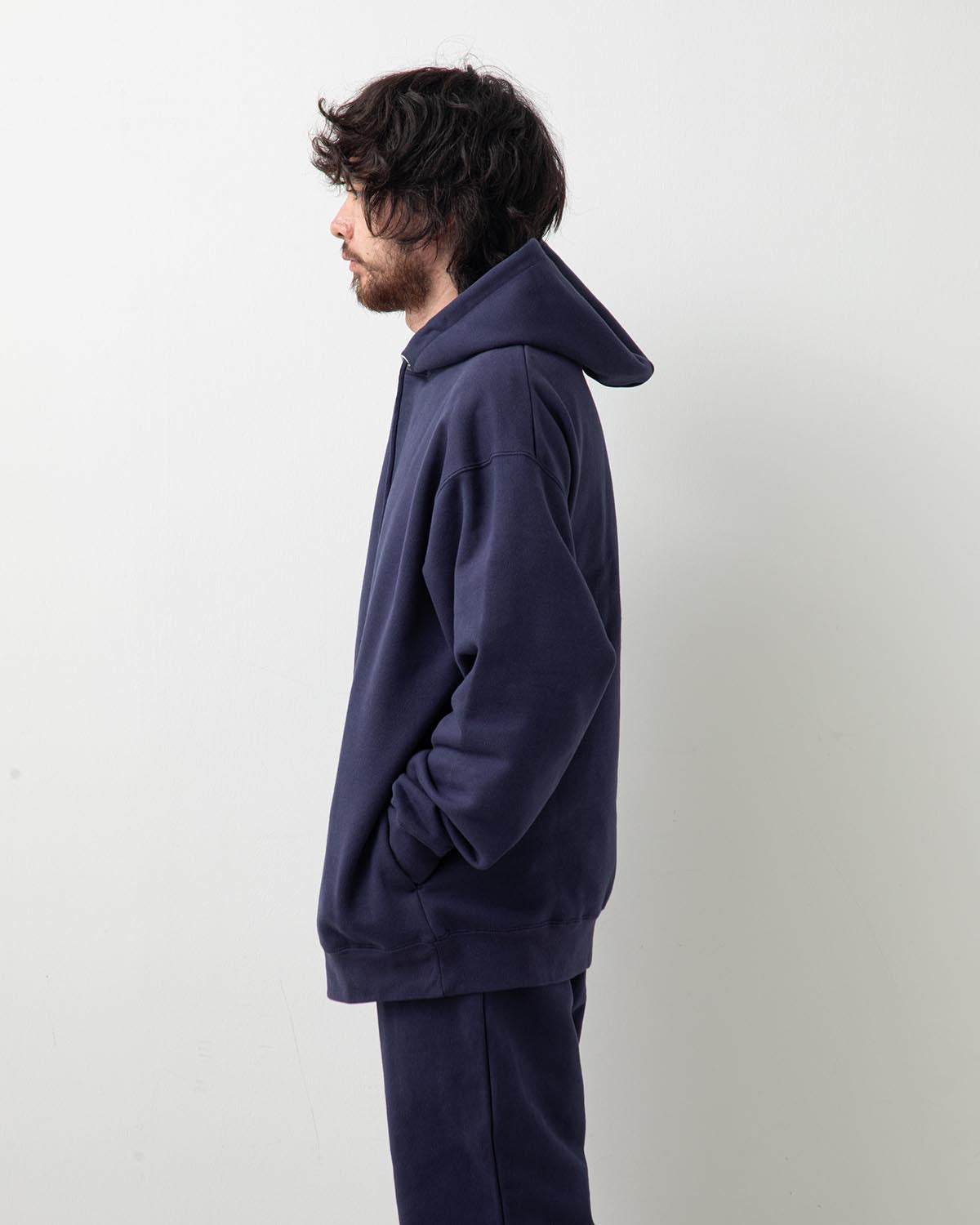 HEAVY HOODED SWEATSHIRT - SEAM POCKET