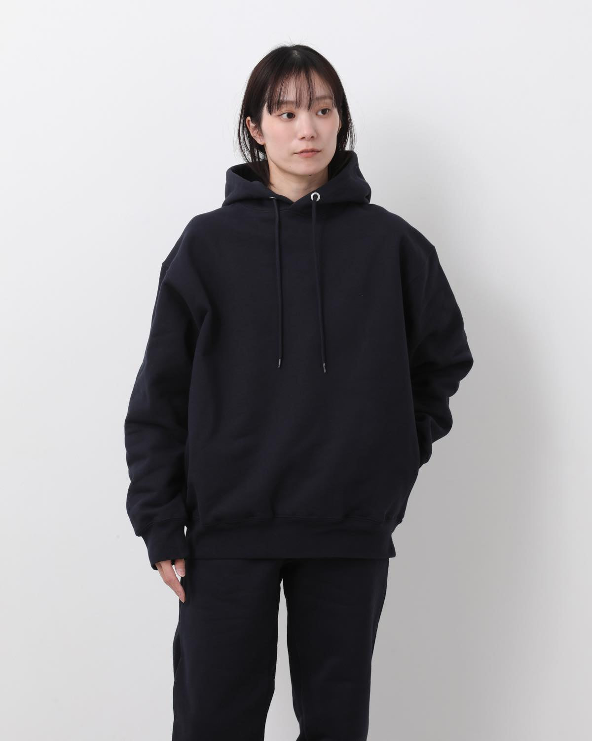 HEAVY HOODED SWEATSHIRT - SEAM POCKET