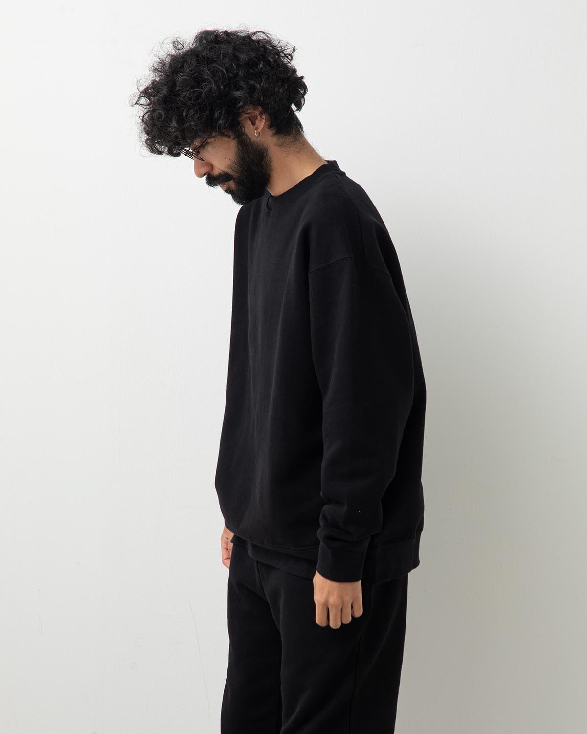 HEAVY CREWNECK SWEATSHIRT