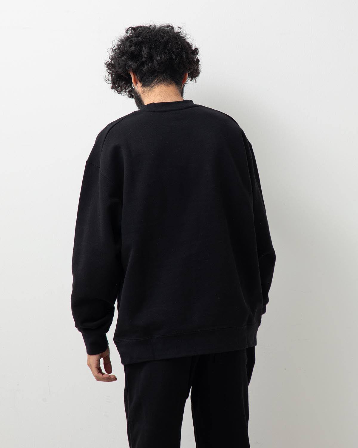 HEAVY CREWNECK SWEATSHIRT