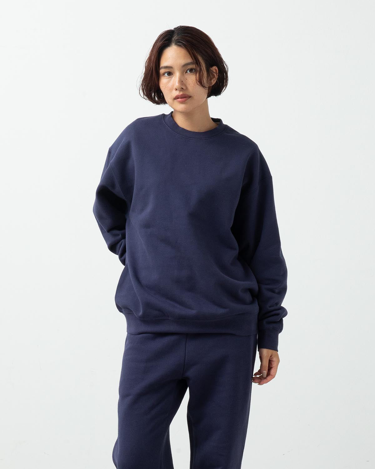 HEAVY CREWNECK SWEATSHIRT