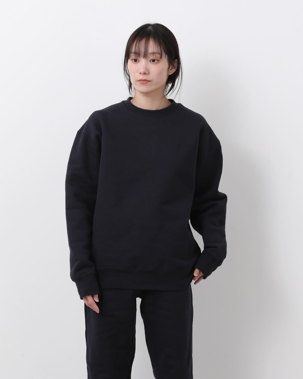 HEAVY CREWNECK SWEATSHIRT