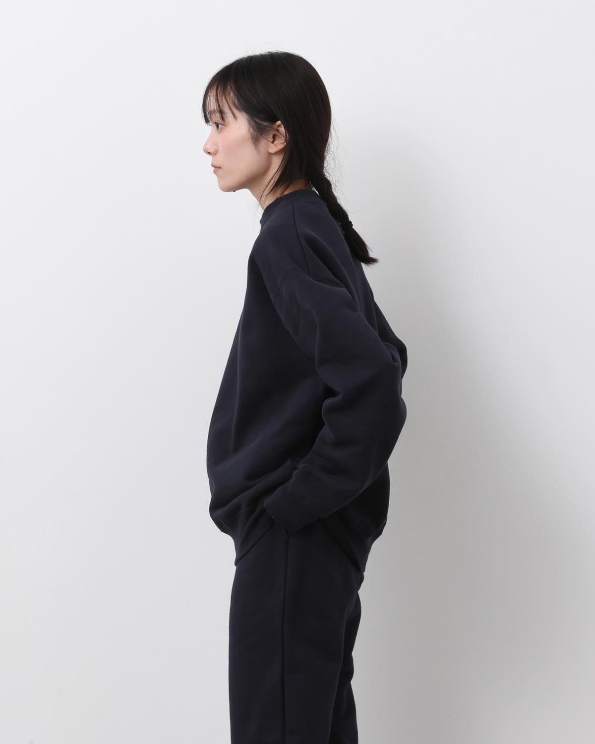 HEAVY CREWNECK SWEATSHIRT