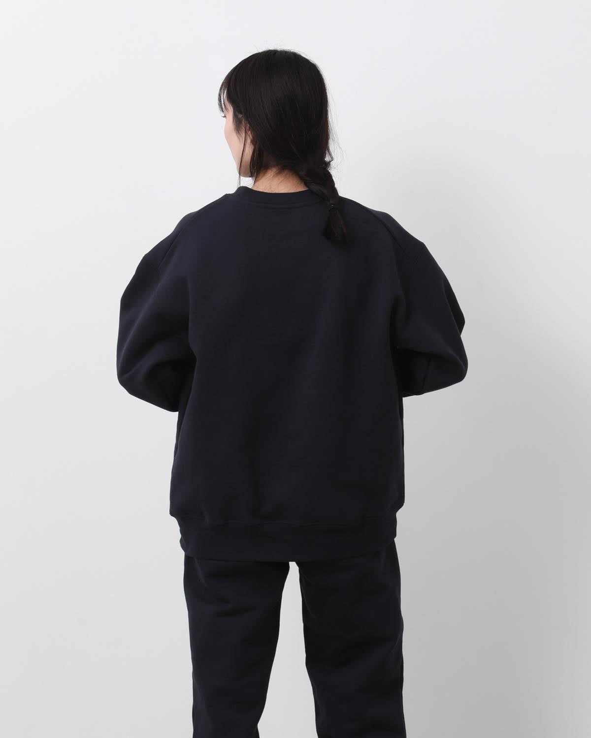 HEAVY CREWNECK SWEATSHIRT