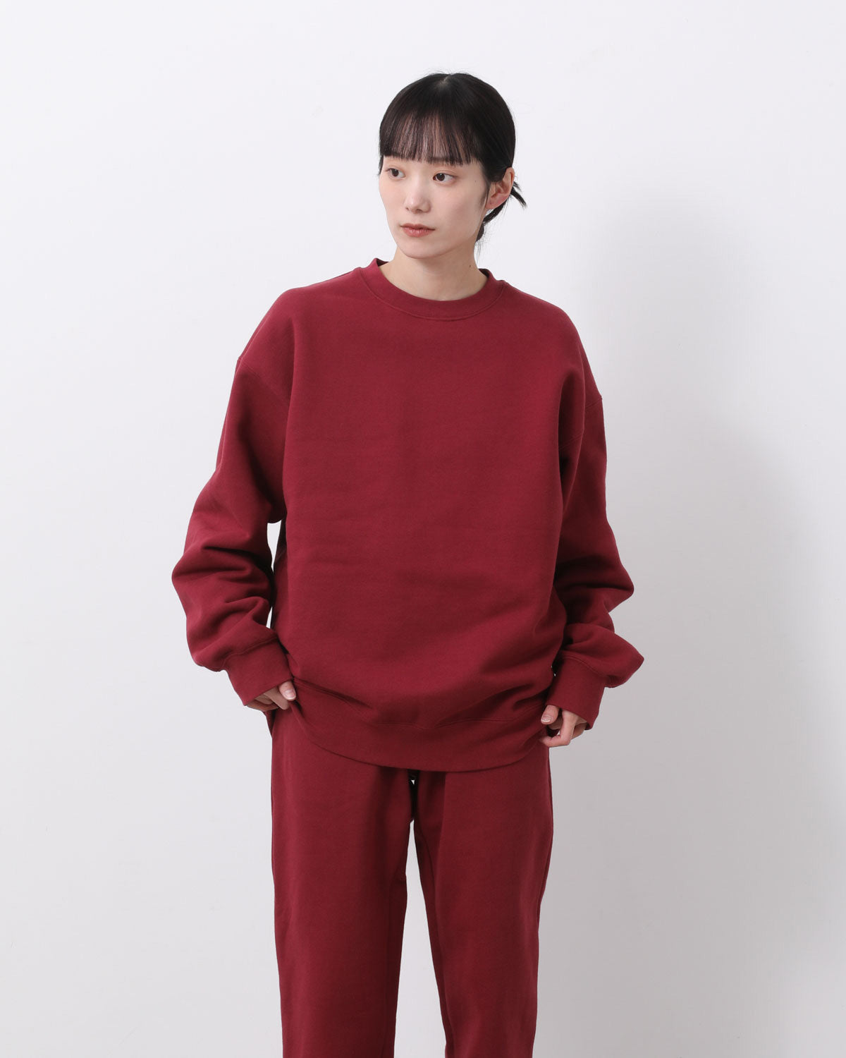 HEAVY CREWNECK SWEATSHIRT