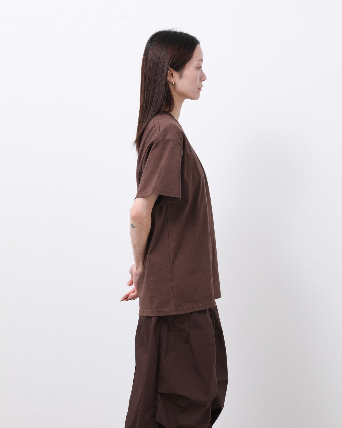 HEAVY CREWNECK T-SHIRT