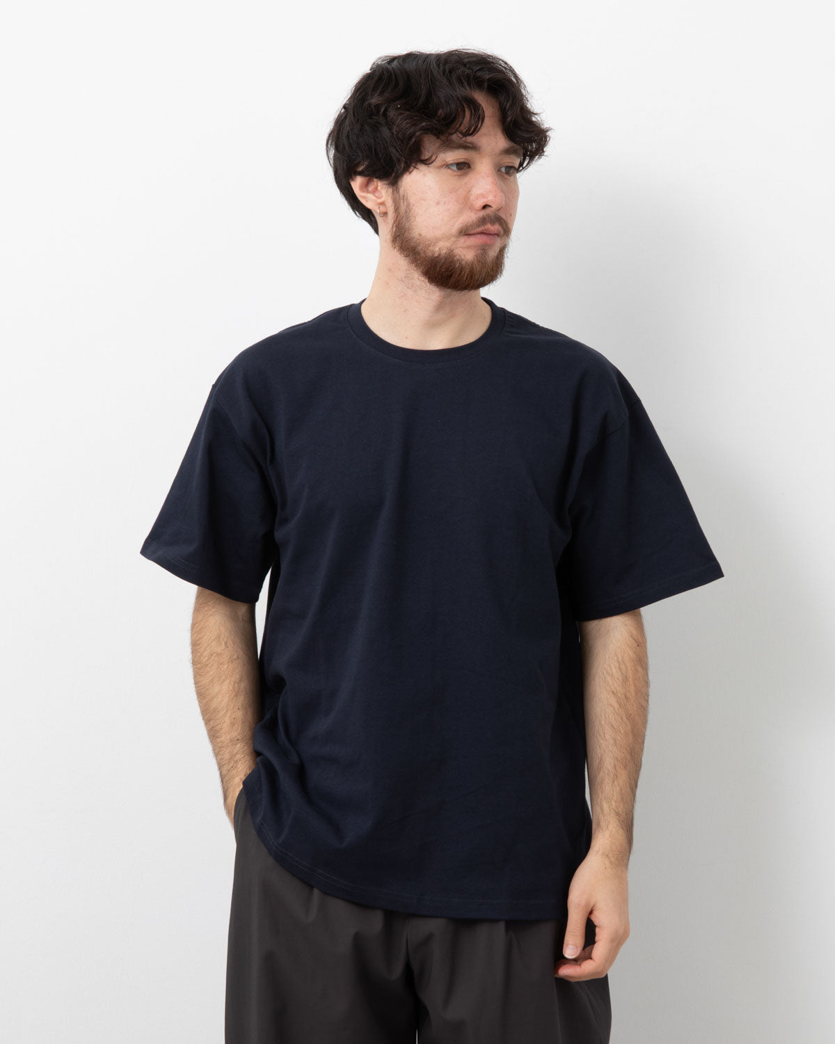 HEAVY CREWNECK T-SHIRT