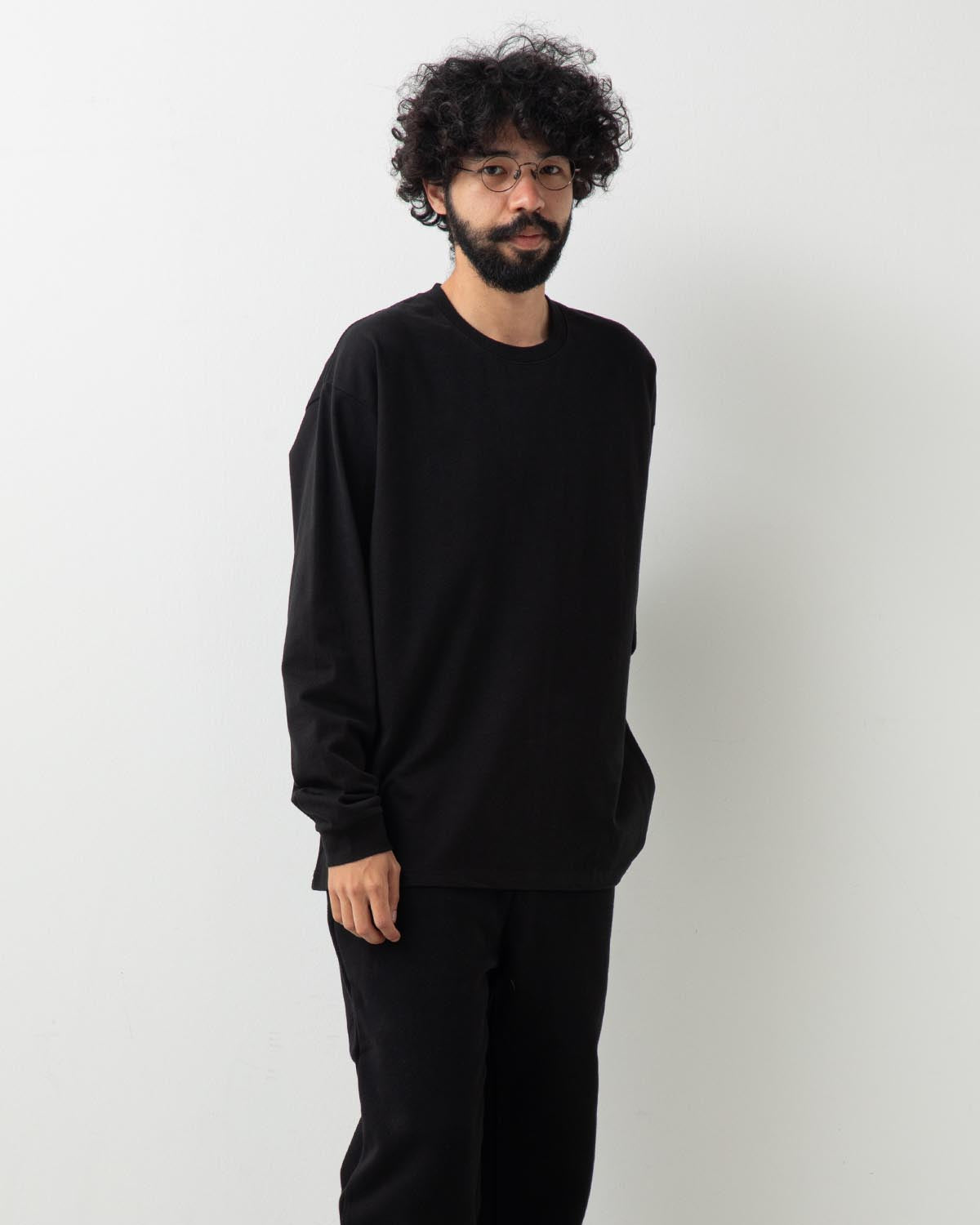 HEAVY CREWNECK LONG SLEEVE T-SHIRT