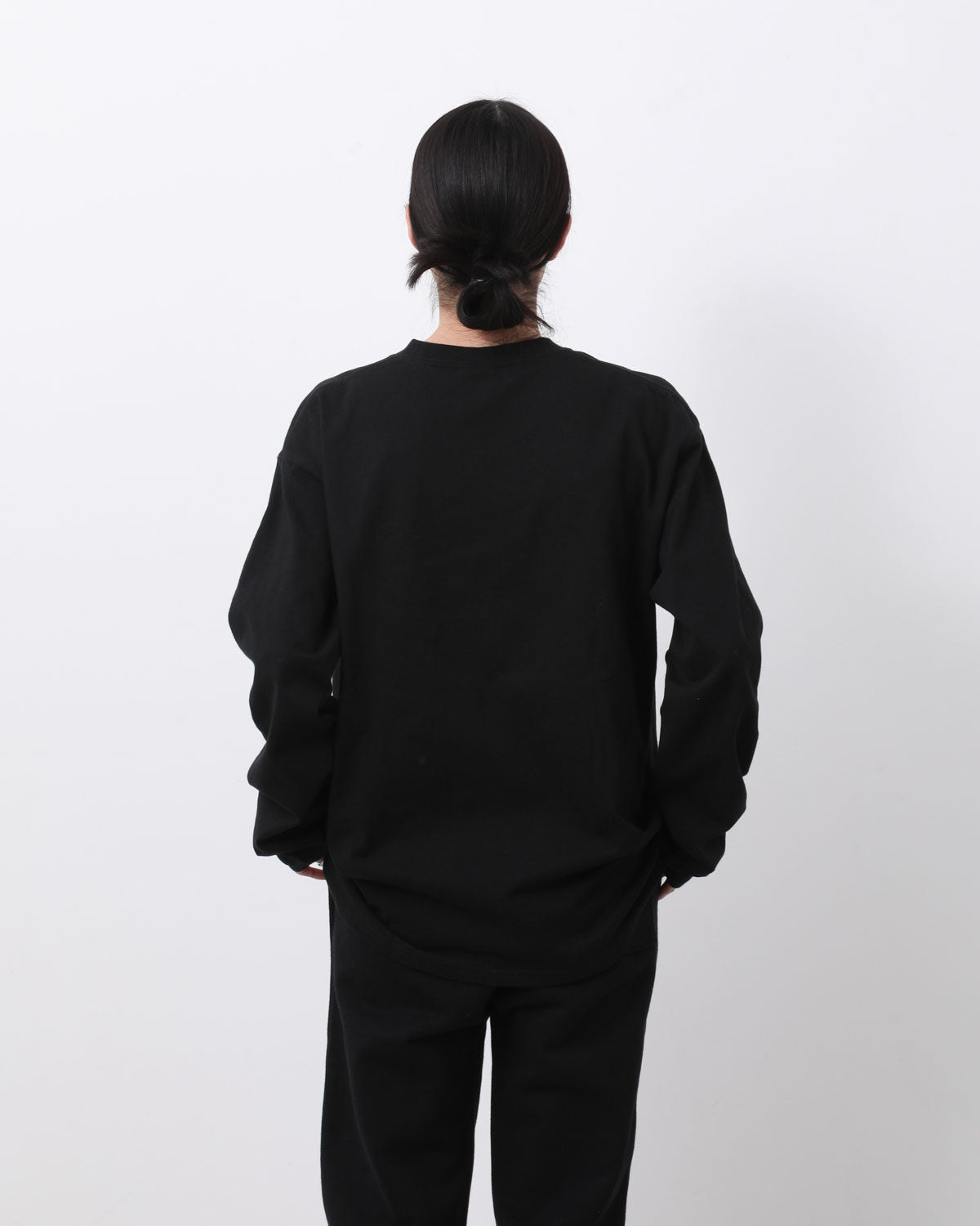 HEAVY CREWNECK LONG SLEEVE T-SHIRT