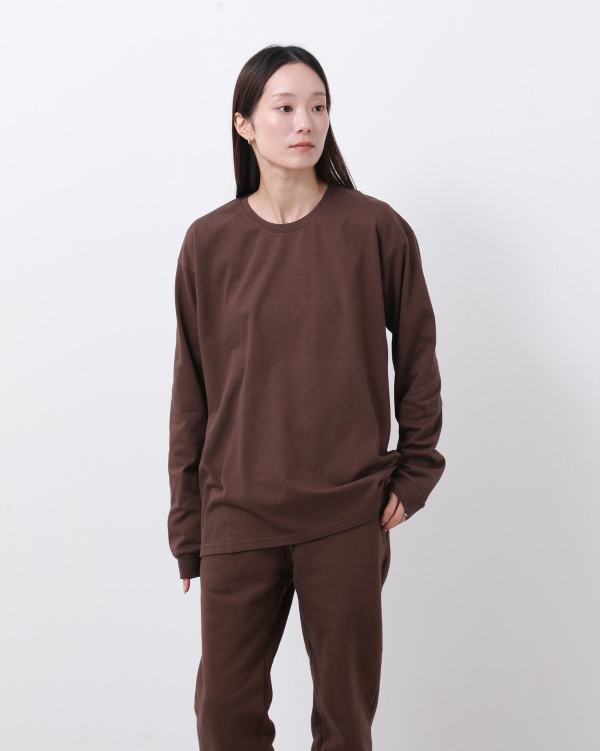 HEAVY CREWNECK LONG SLEEVE T-SHIRT