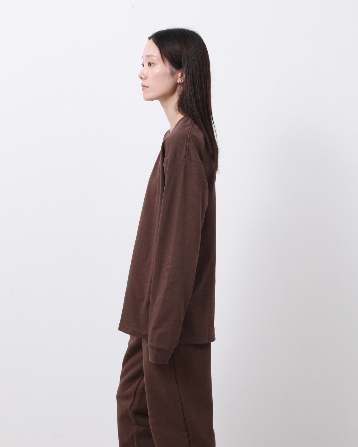 HEAVY CREWNECK LONG SLEEVE T-SHIRT