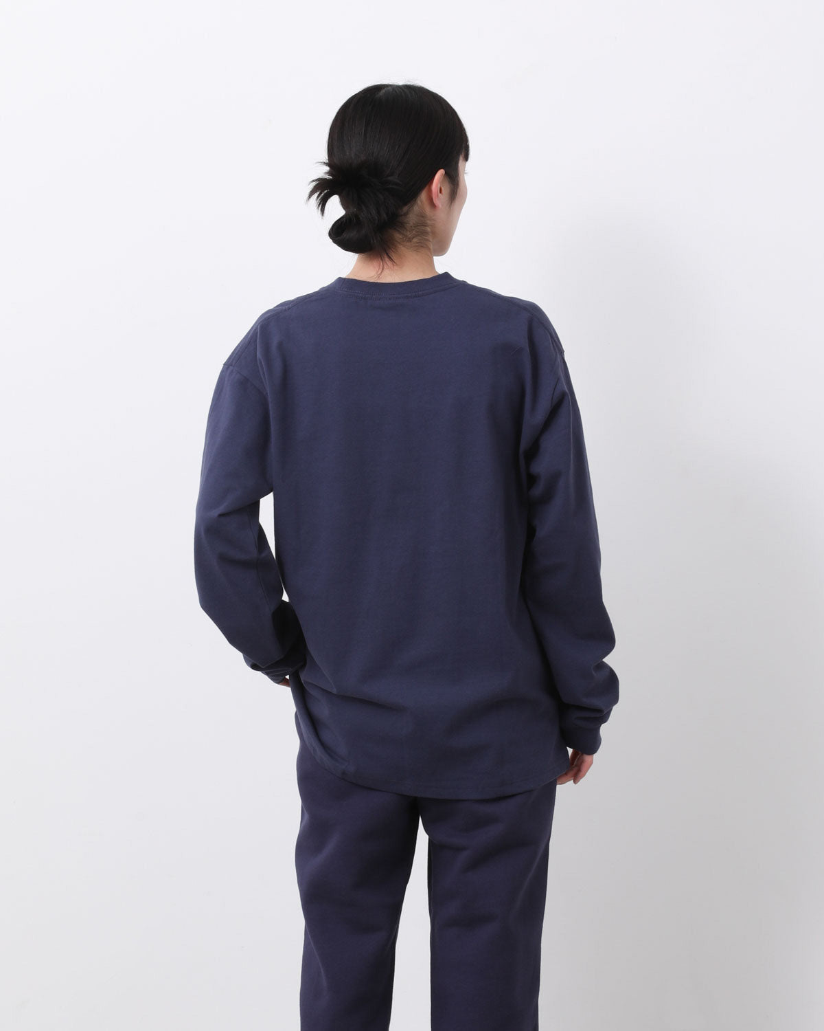 HEAVY CREWNECK LONG SLEEVE T-SHIRT