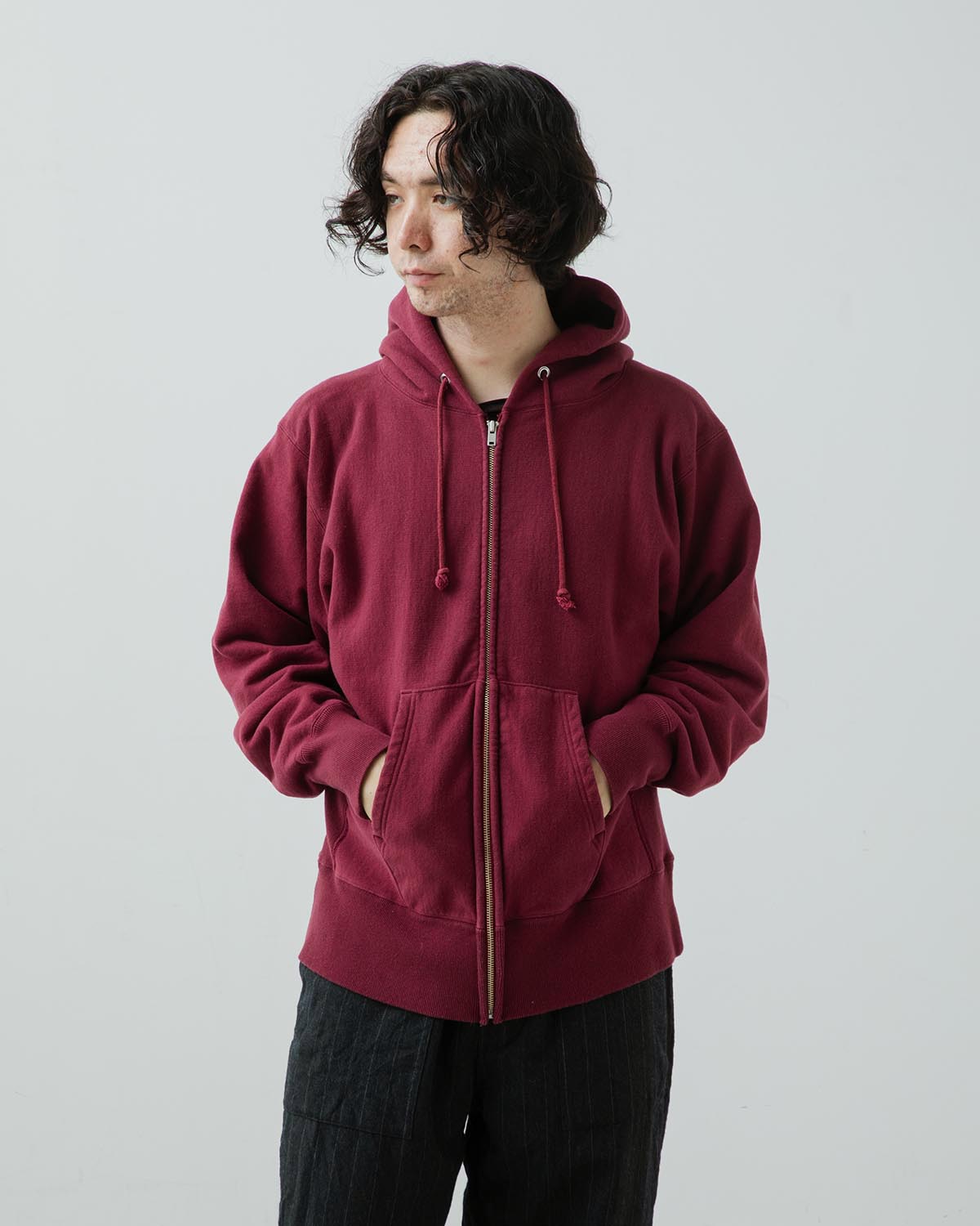 ZIP HOODY