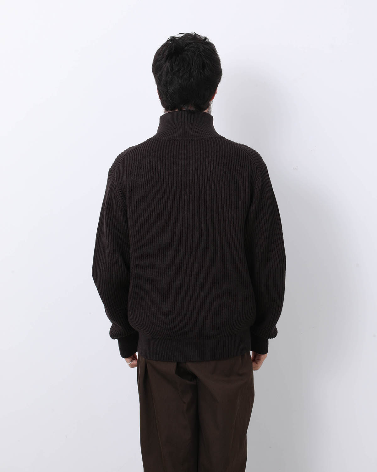 STAND COLLARED DOUBLE RIB KNIT