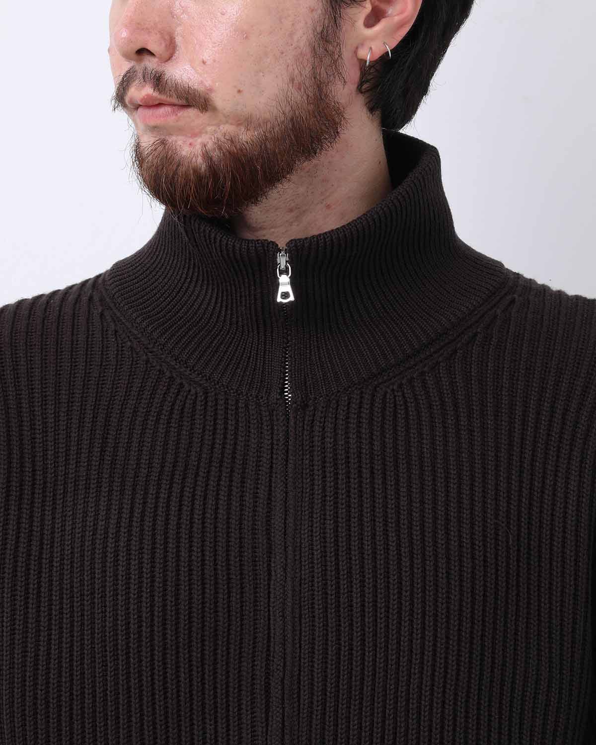 STAND COLLARED DOUBLE RIB KNIT