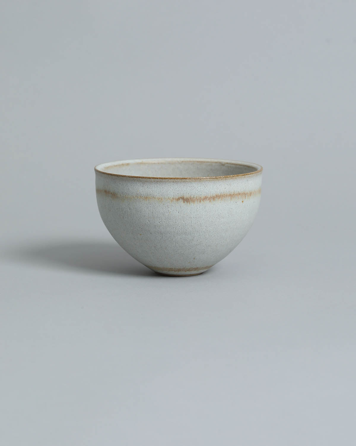 CAFE AU LAIT BOWL - LINE PATTERN WHITE