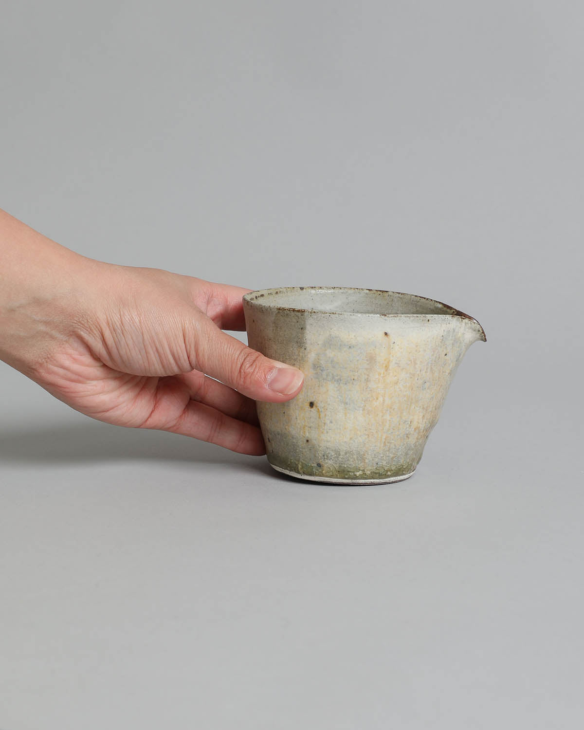 KATAKUCHI SHORT - ASH GLAZE