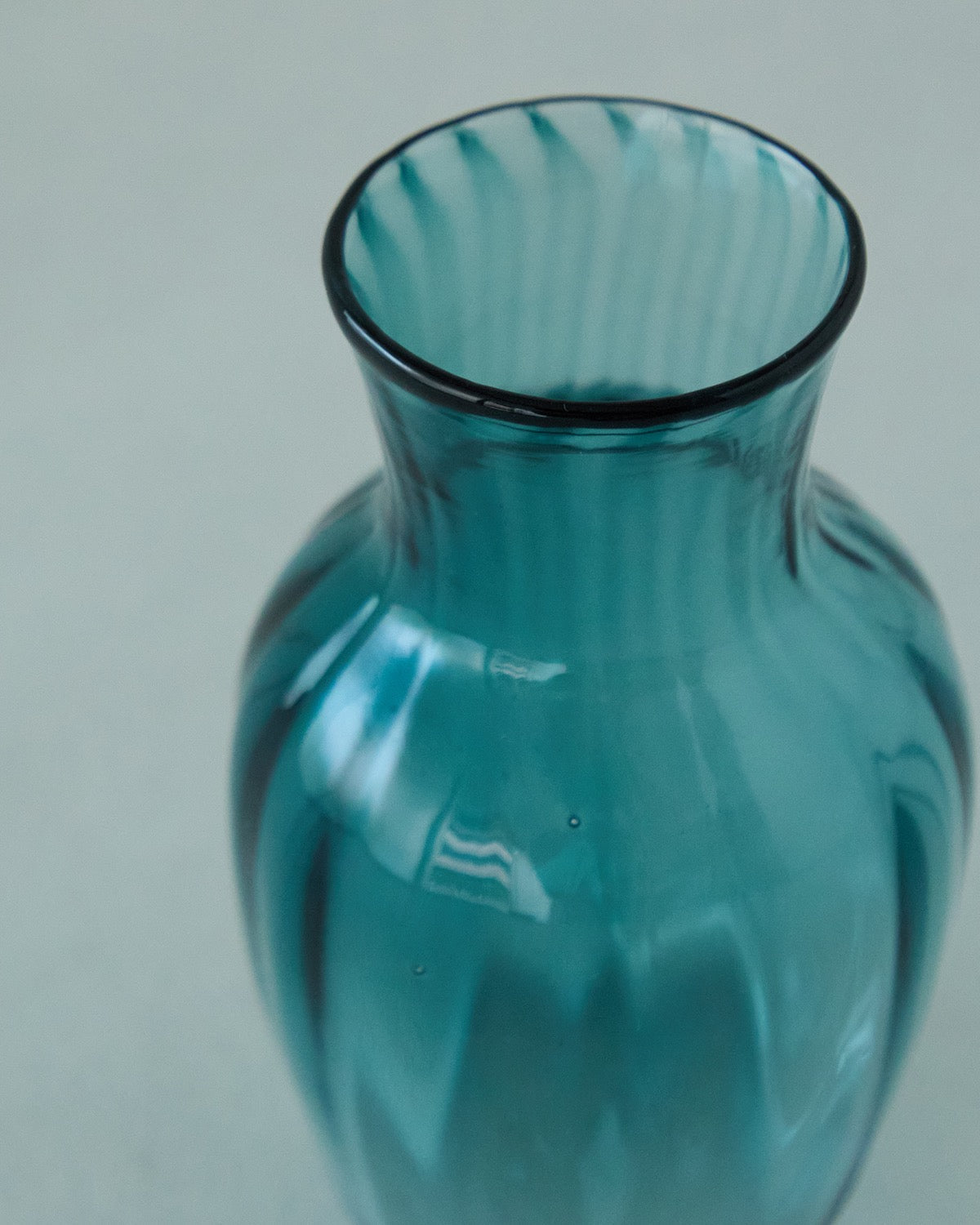 MOLD GLASS BOTTLE COLOR