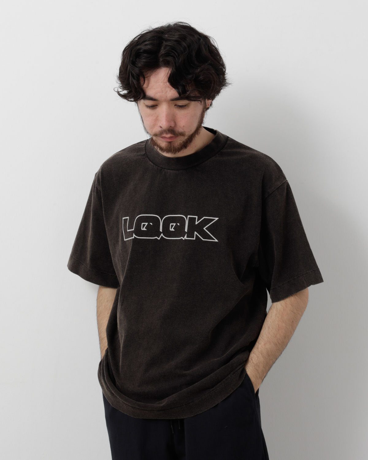 DISCHARGE DECONSTRUCTION TEE