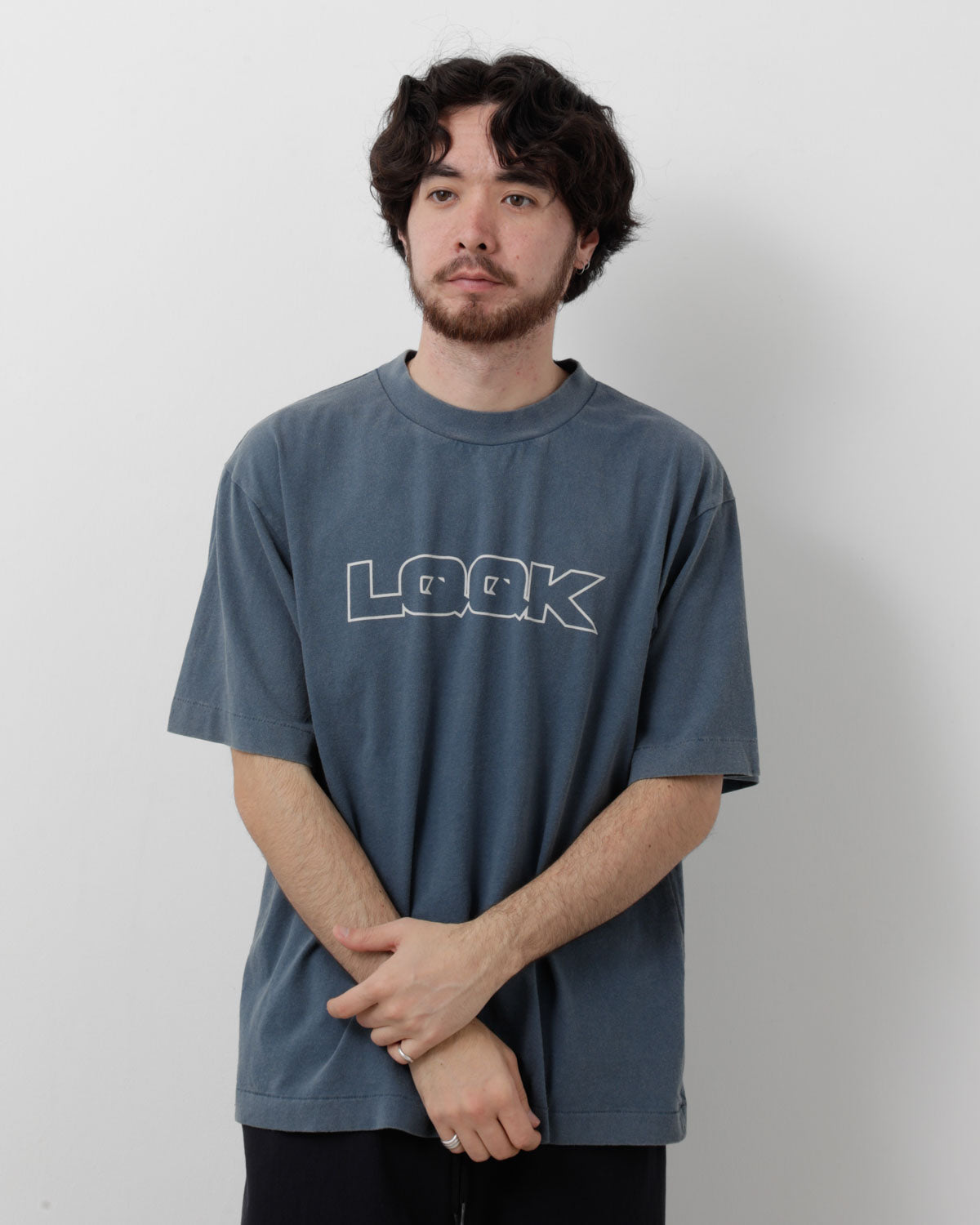 DISCHARGE DECONSTRUCTION TEE