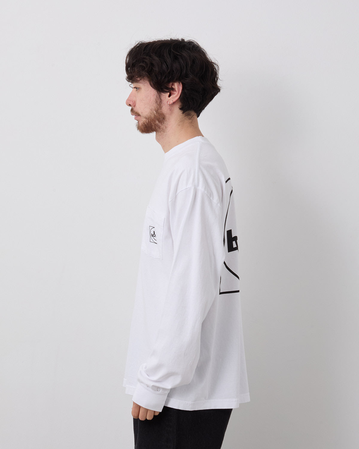 LQQK SMILEY LOGO POCKET TEE