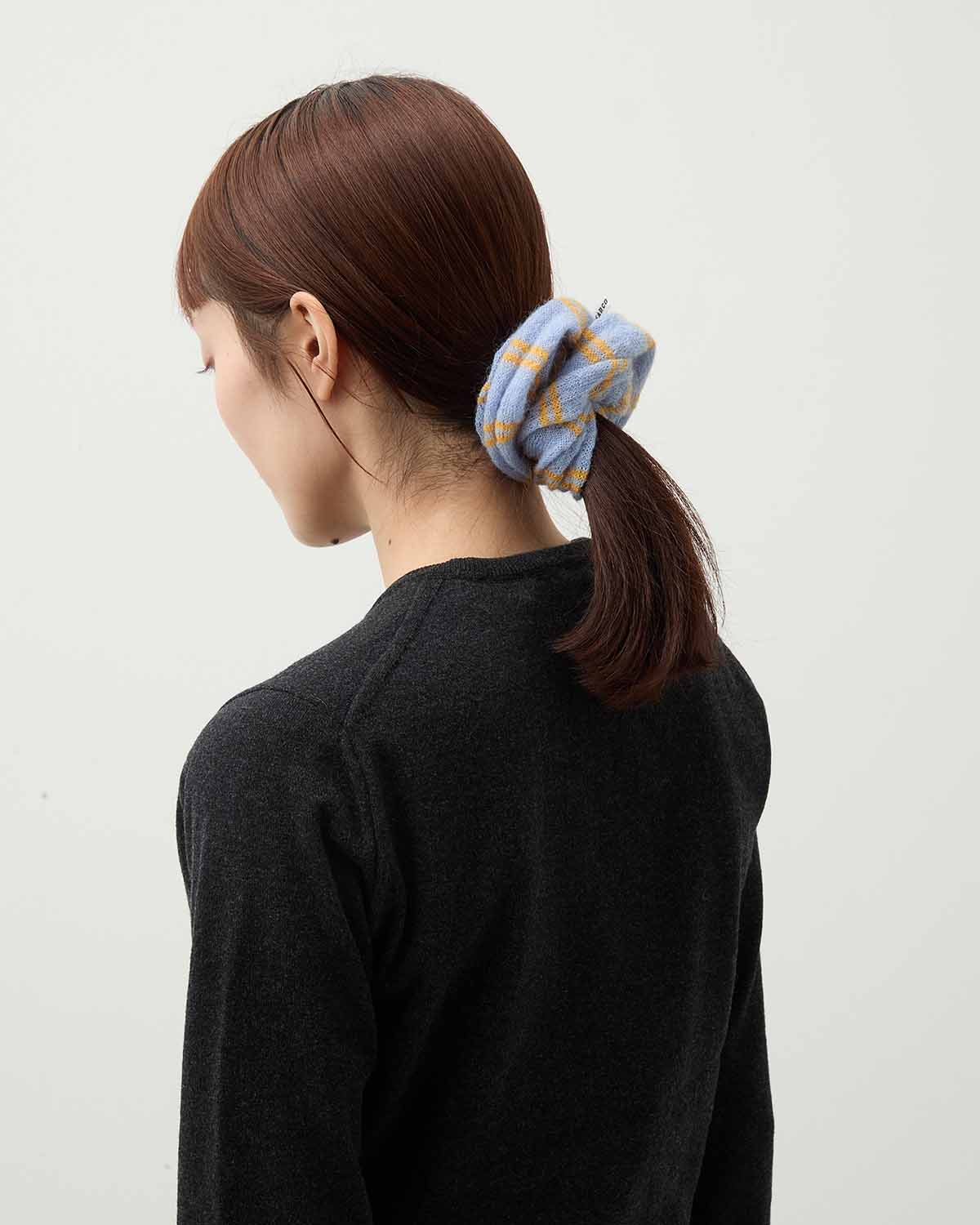 MOHAIR SCRUNCHIE