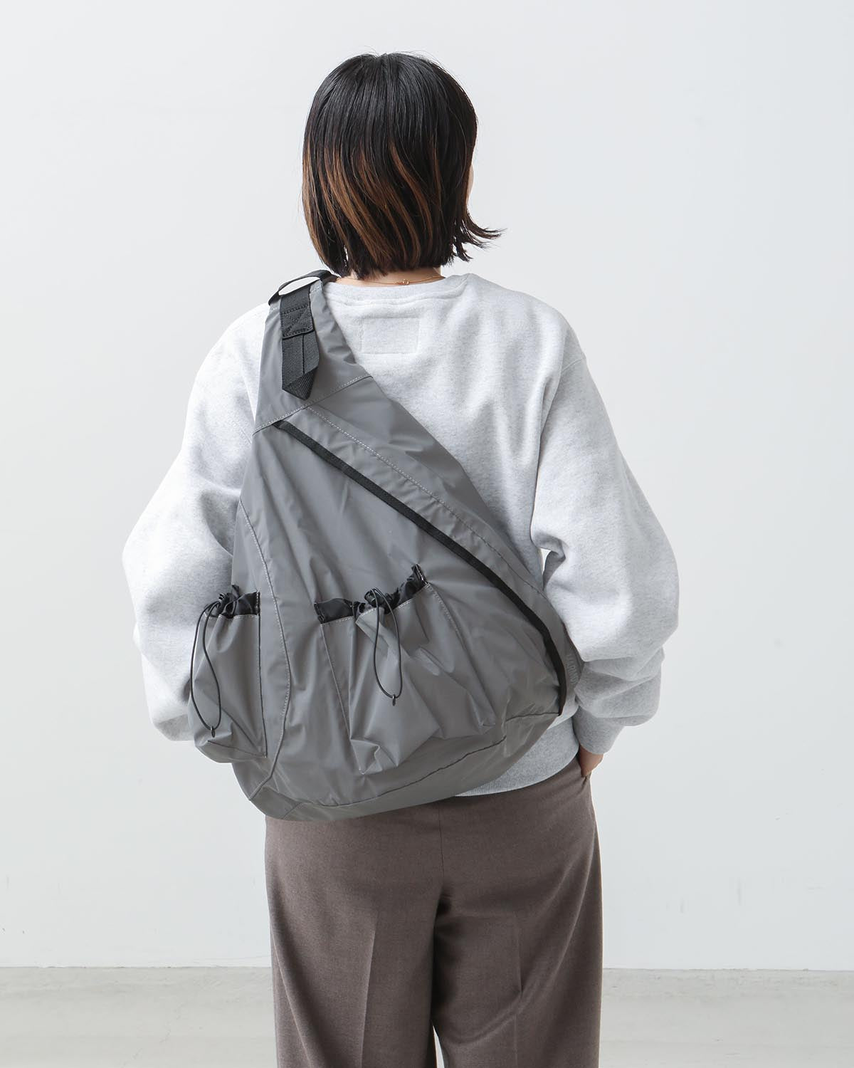 SLING BAG