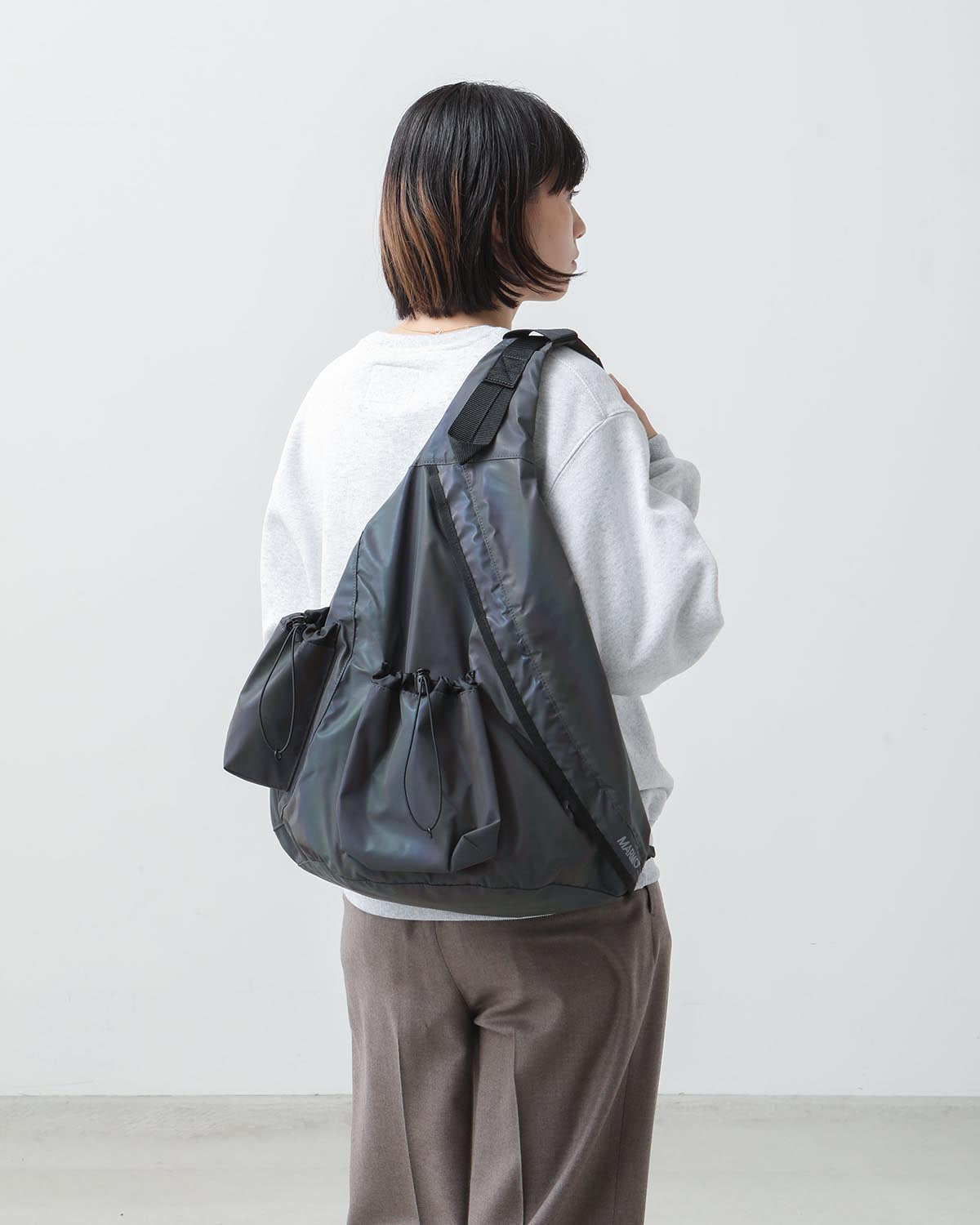 SLING BAG