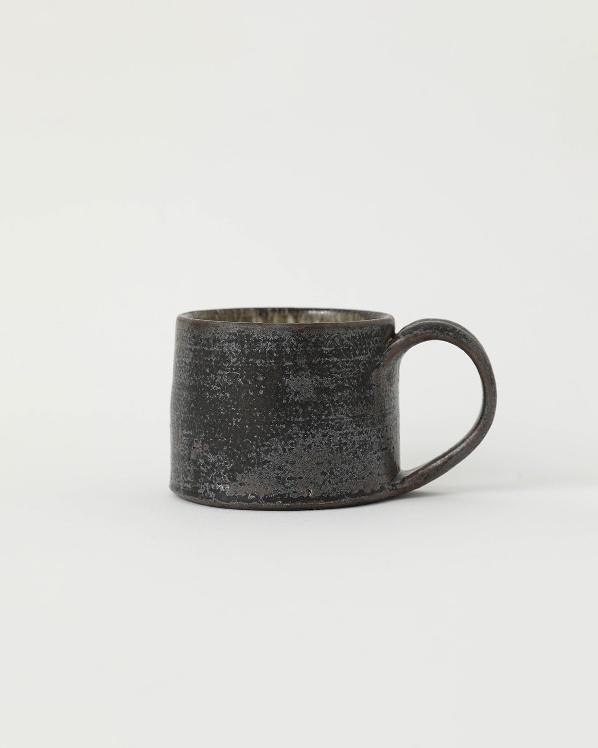 台形マグ - 鉄釉