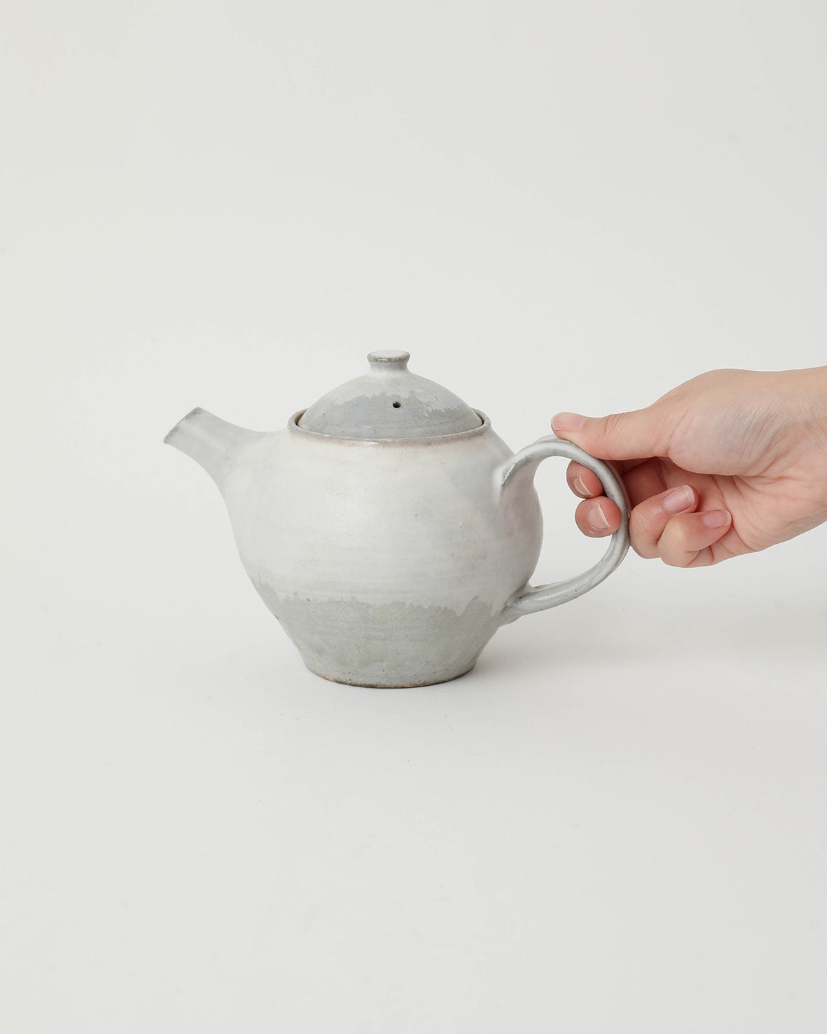 TEA POT - 灰釉