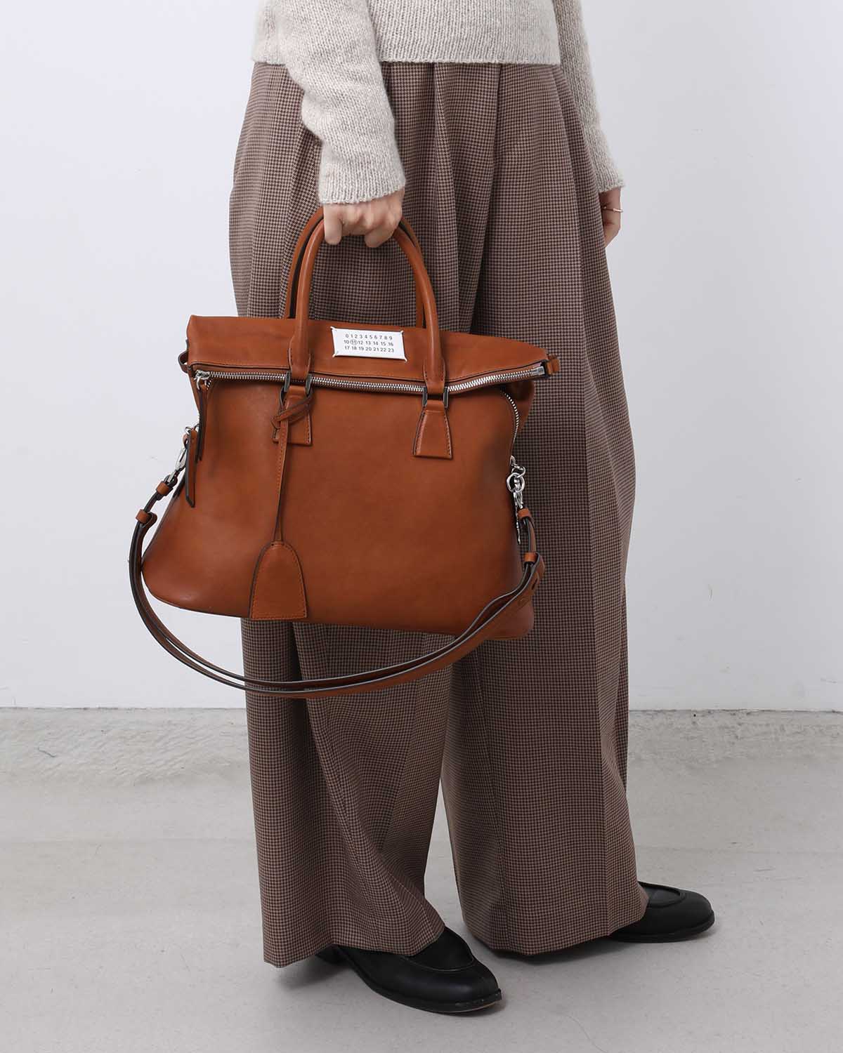 5AC WASHED LEATHER MEDIUM