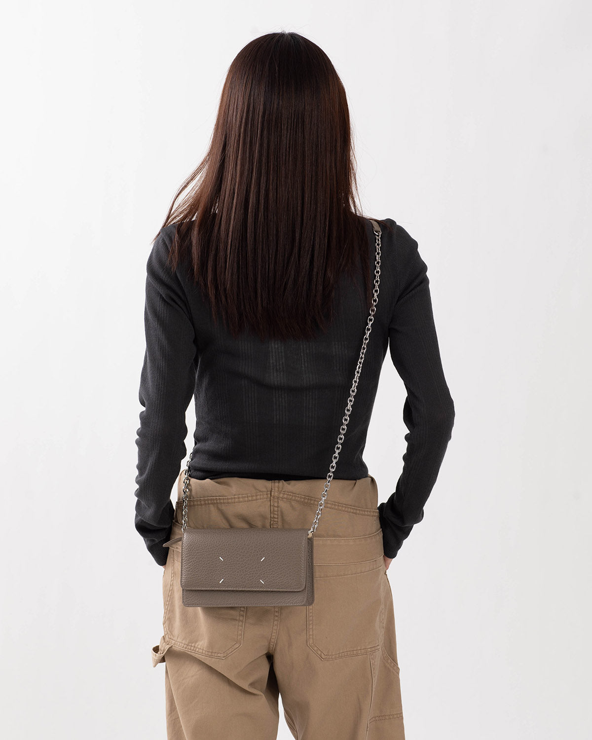 WALLET ON CHAIN MEDIUM