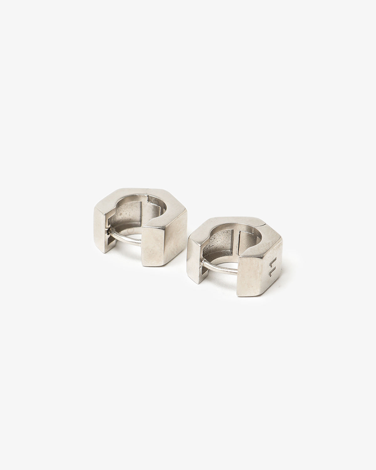 BOLT & NUT REFERENCE EARRINGS C SINGLE