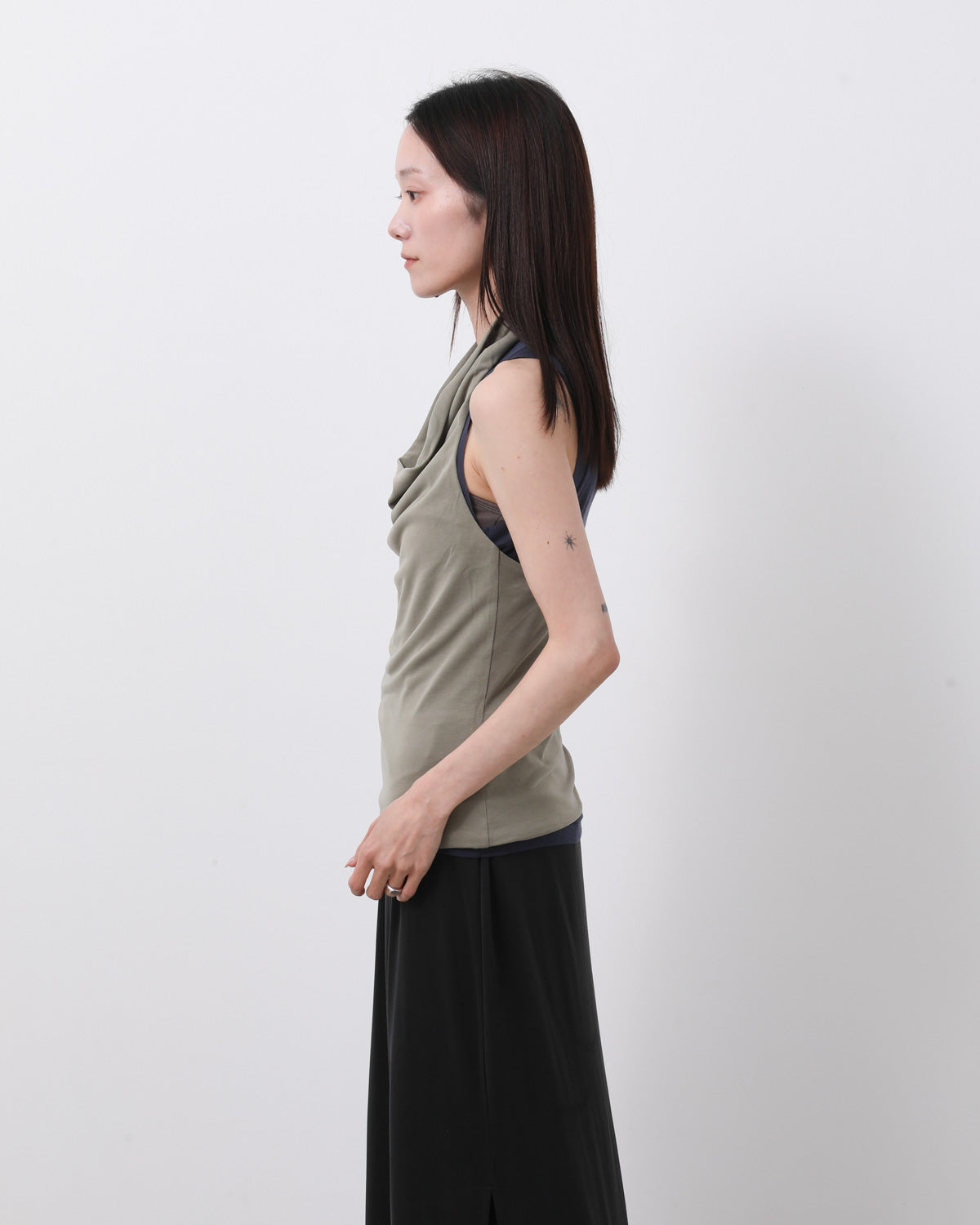 DRAPED HALTER TOP